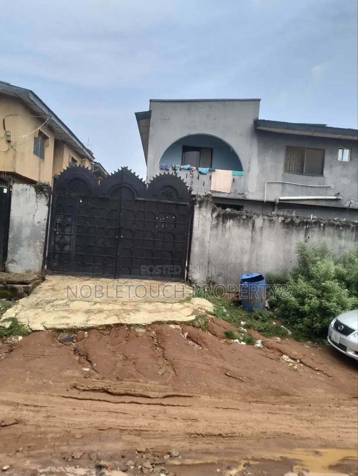 3bdrm Block of Flats in Ikotun Idimu Lagos, Iseri Olofin for sale in Iseri Olofin