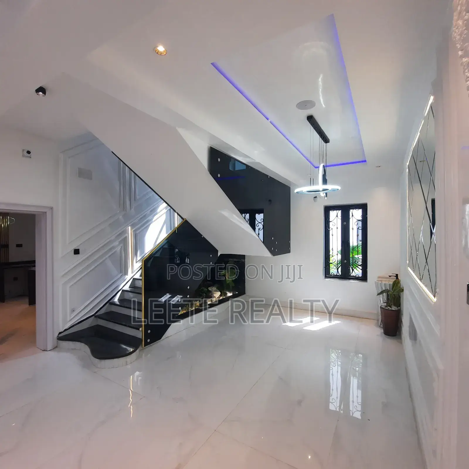 5bdrm Duplex in Kado for sale in Kado