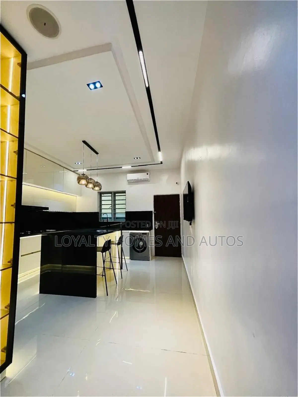 4bdrm Duplex in Omole Phase 1 Ikeja for sale in Ikeja