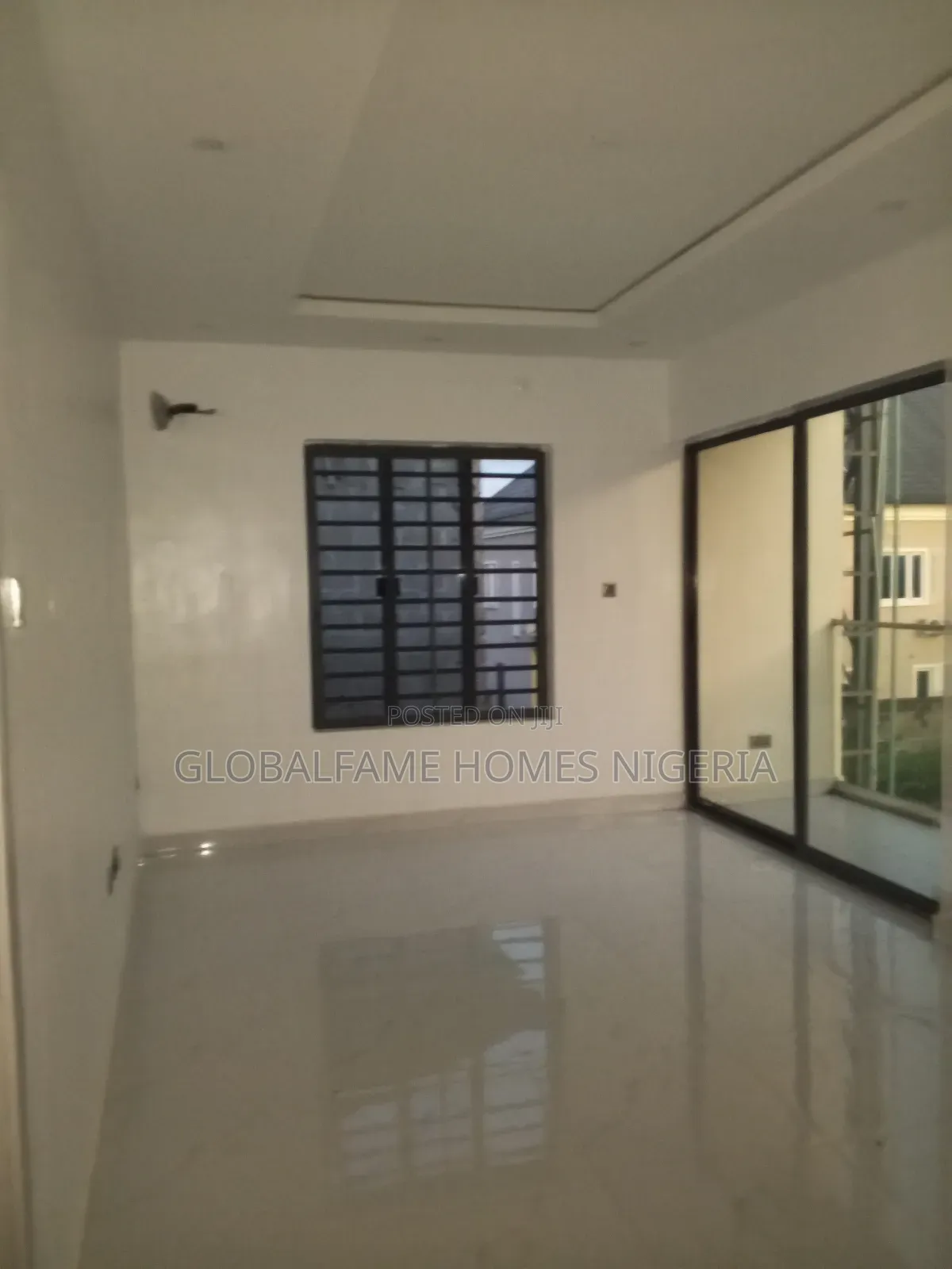 4bdrm Duplex in Beachwood Estate, Lakowe for sale in Lakowe