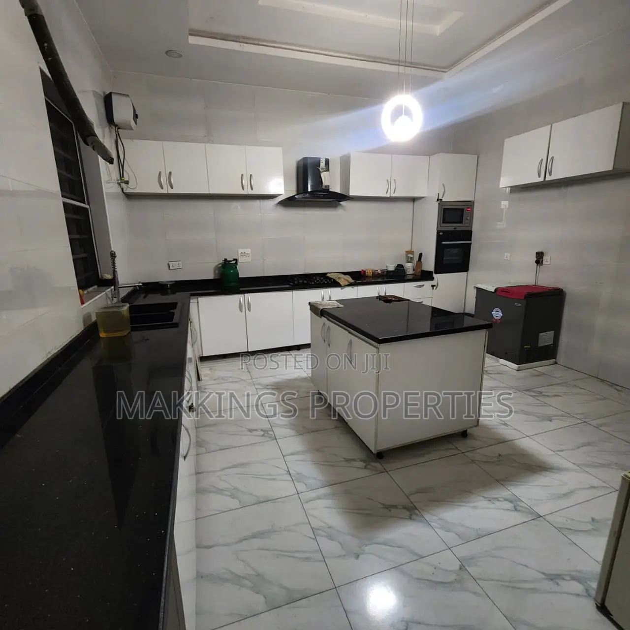 Mini Flat in Agungi for rent in Agungi