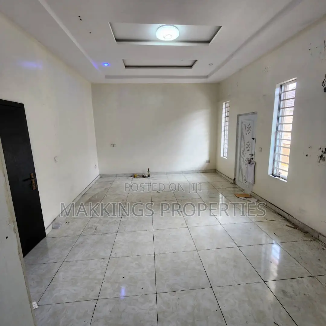Mini Flat in Agungi for rent in Agungi