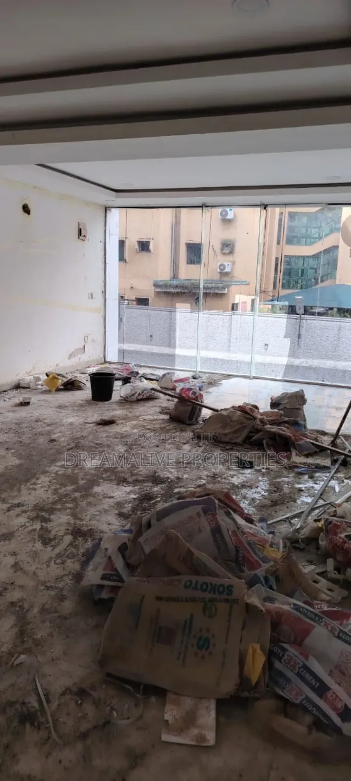 Shop Space in Wuse 2