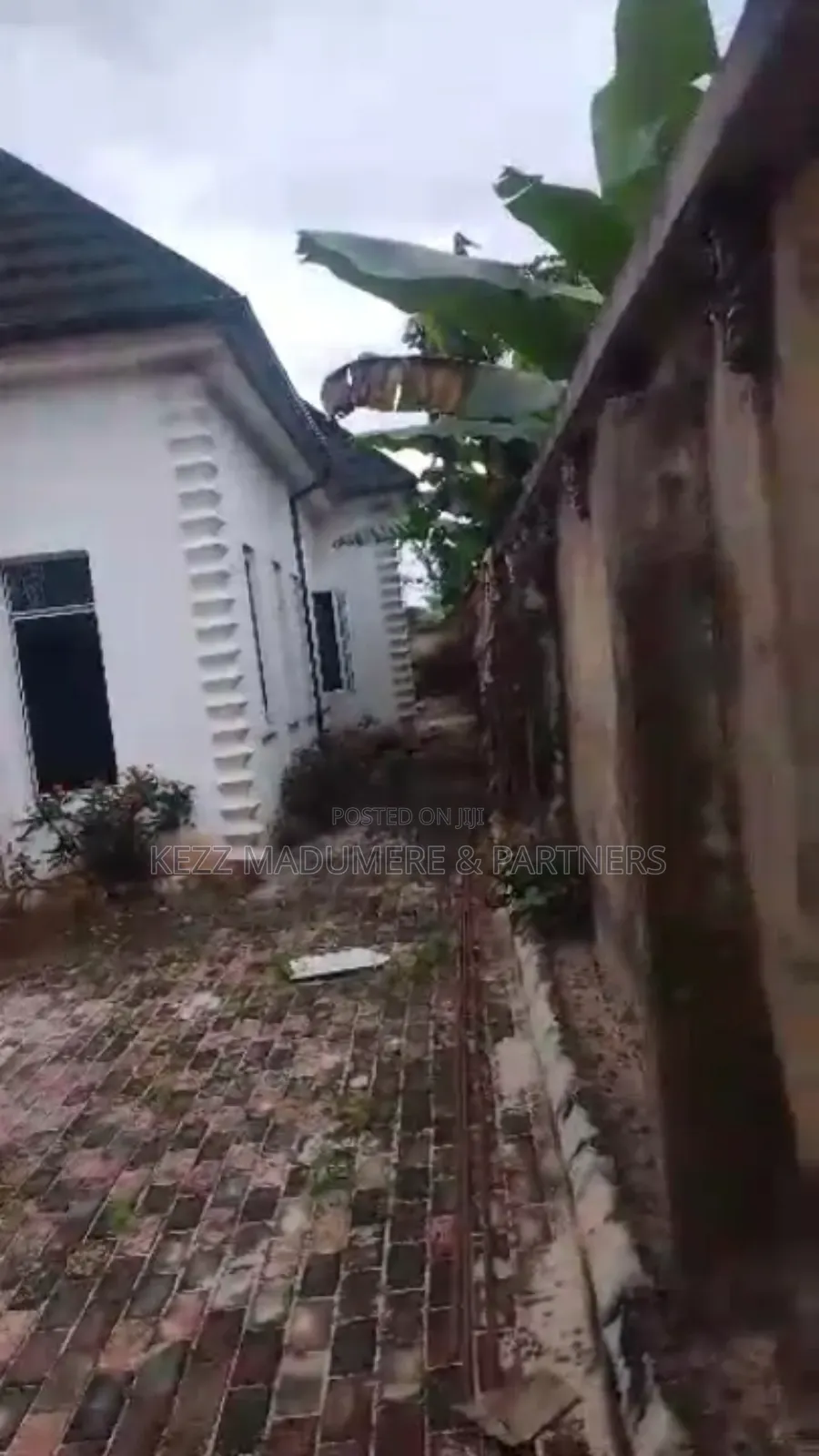 4bdrm Bungalow in Egbelu Road Off for sale in Port-Harcourt