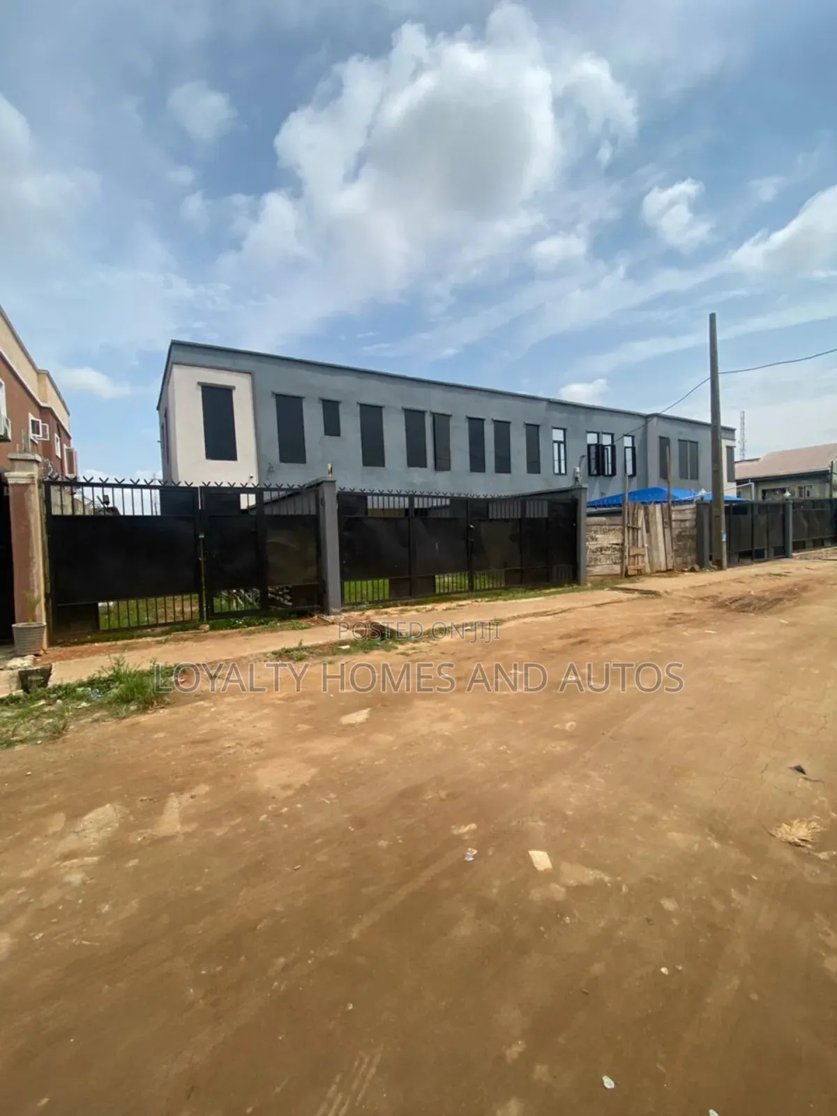 3bdrm Townhouse/Terrace in Ifako Gbagada for sale in Ifako-Gbagada