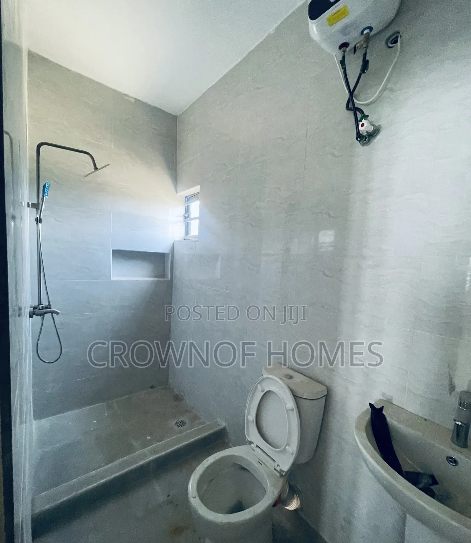 1bdrm Duplex in Ikota for sale in Ikota