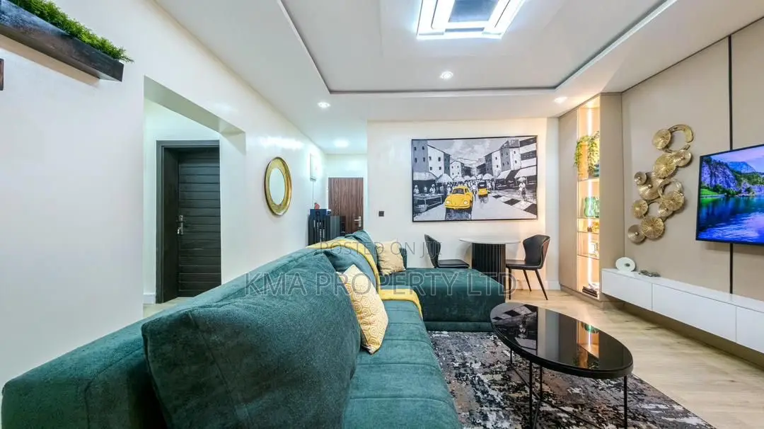 Luxurious 2 Bedroom Apartment in Lekki Phase 1