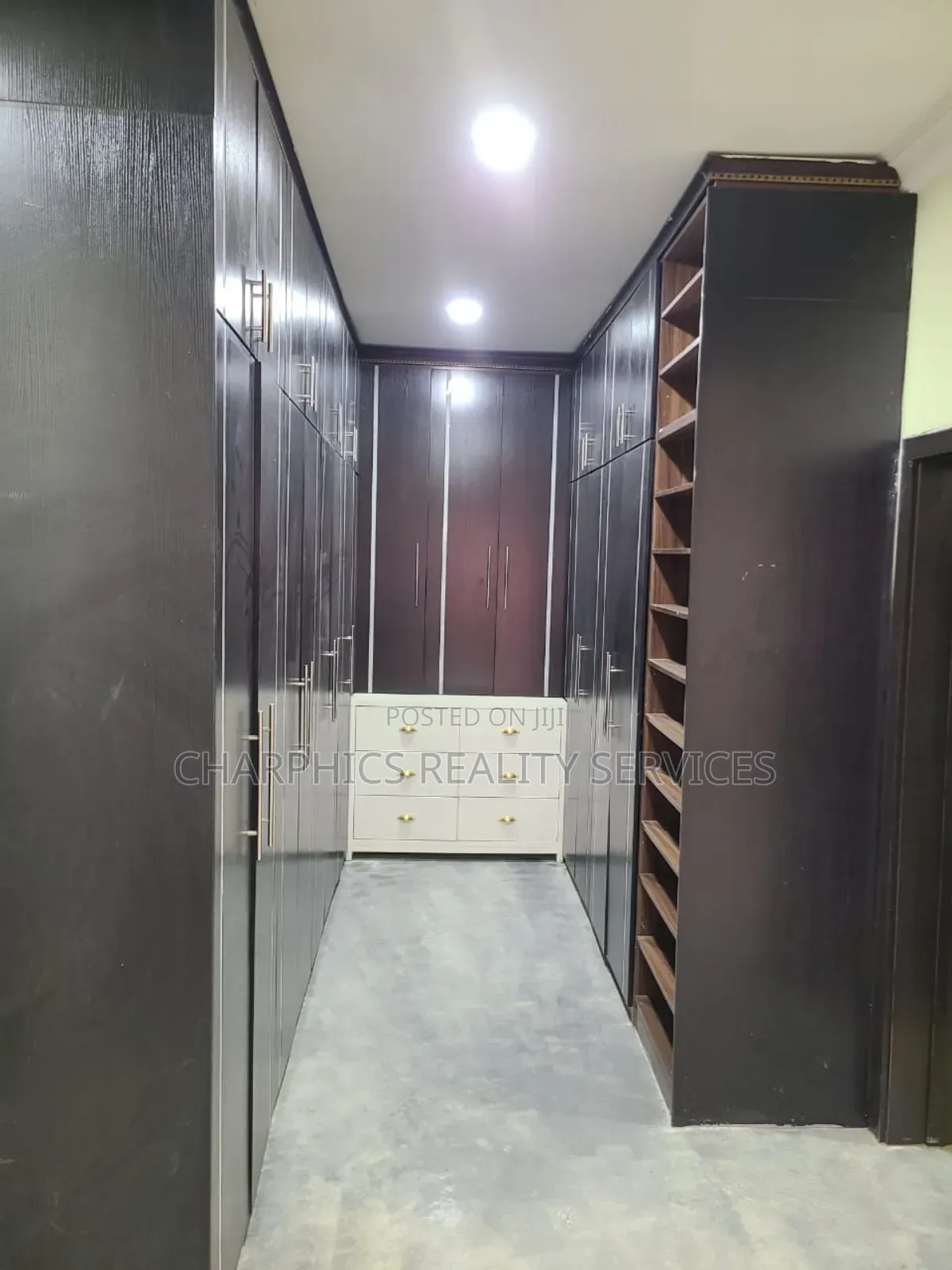 3bdrm Block of Flats in GRA Phase 2 Shangisha for sale in GRA Phase 2 Shangisha