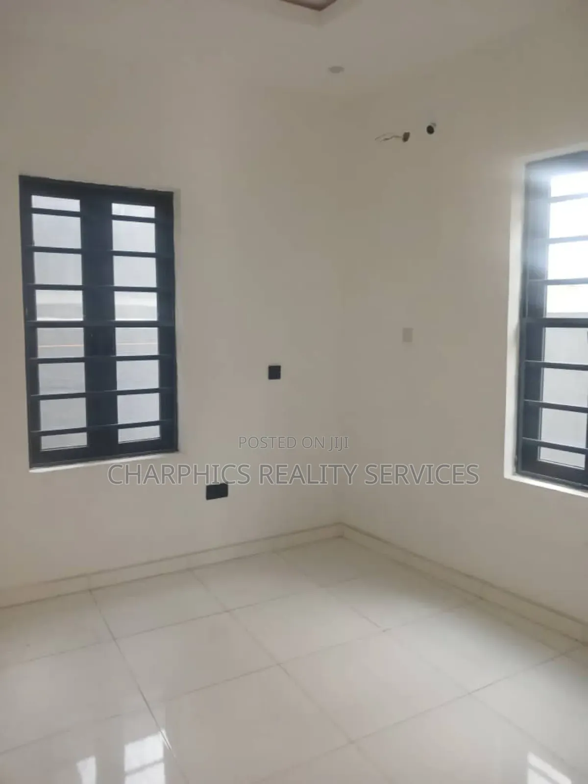 3bdrm Block of Flats in GRA Phase 2 Shangisha for sale in GRA Phase 2 Shangisha