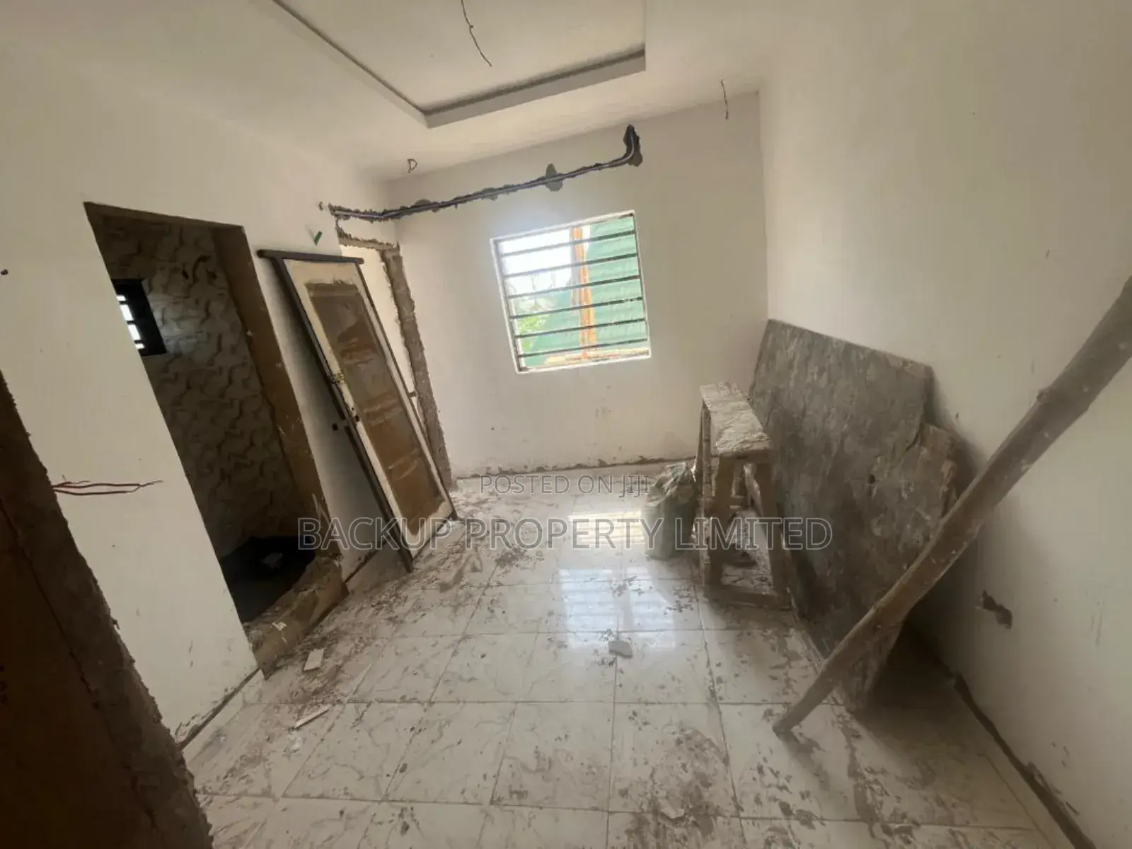 Mini Flat in Abule Ijesha for sale in Abule-Ijesha