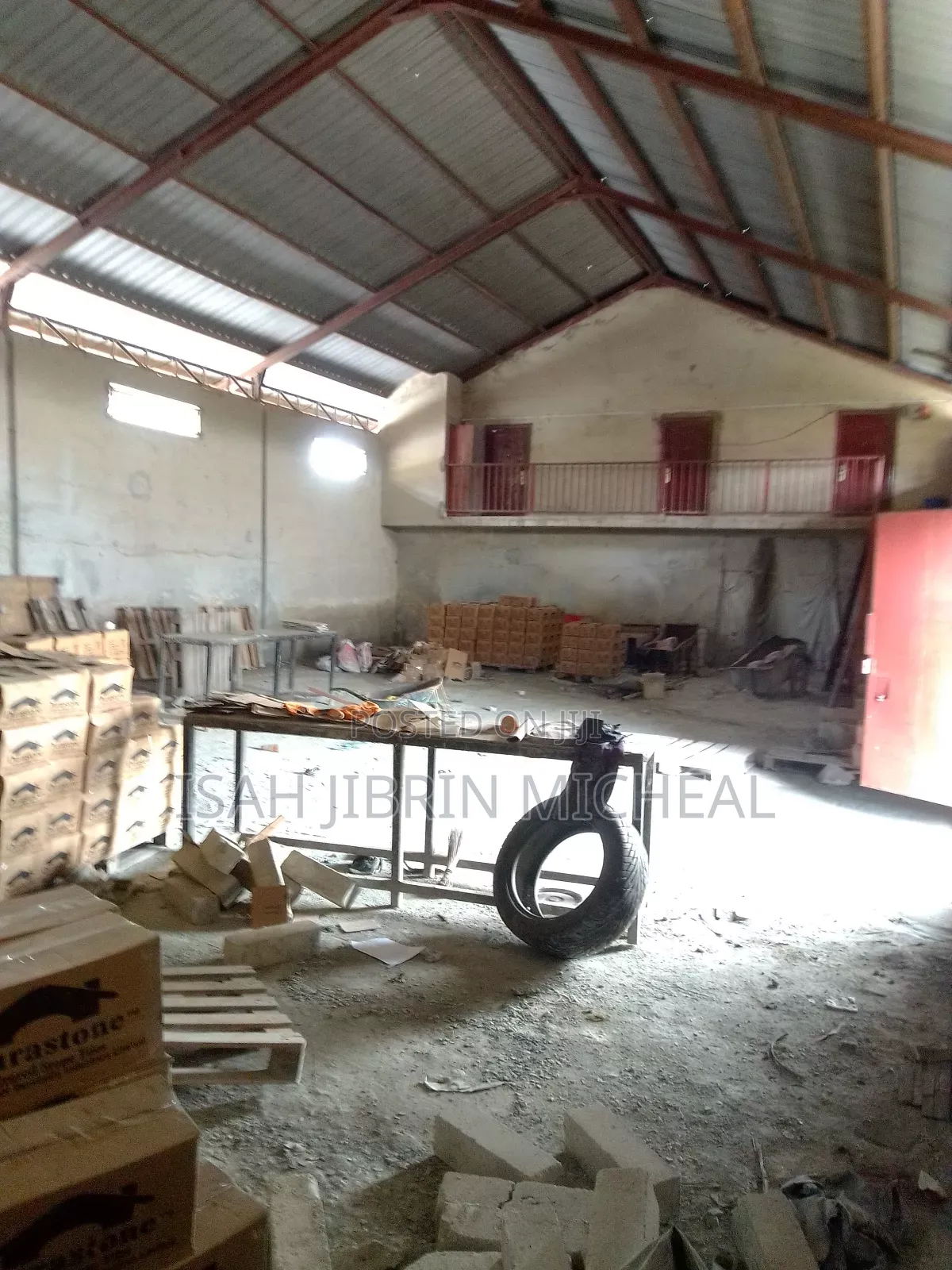 Massive 300sqm Warehouse at Deidei Market for Rent in Kubwa