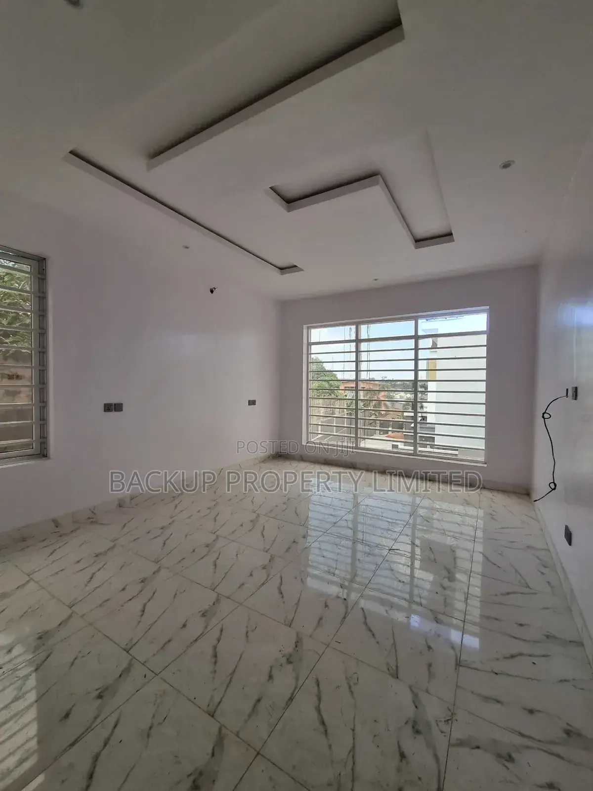 5bdrm Duplex in Opebi for sale in Opebi