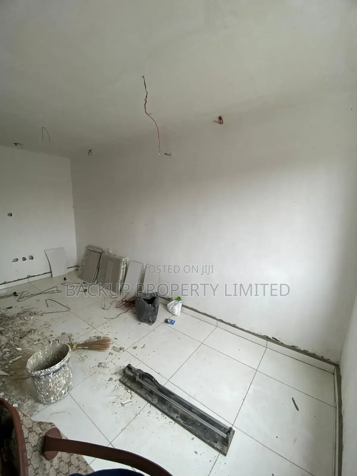 Newly Built Miniflat for Long-Lease in Ikorodu Road / Ilupeju