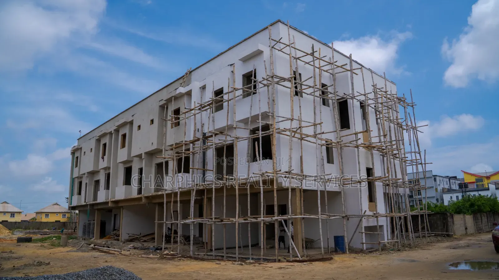 2bdrm Maisonette In Osapa London For Sale in Osapa london