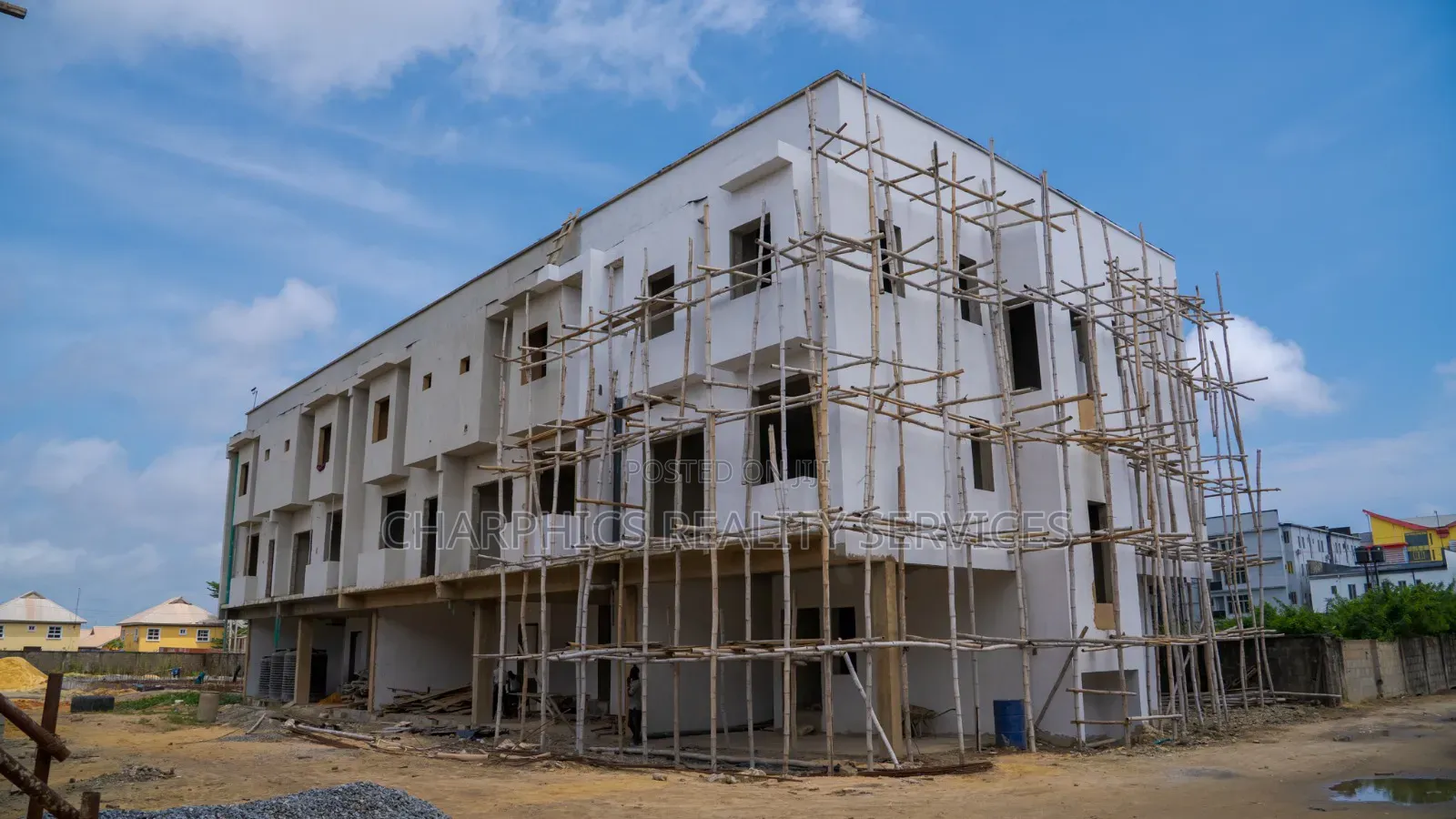 2bdrm Maisonette In Osapa London For Sale in Osapa london