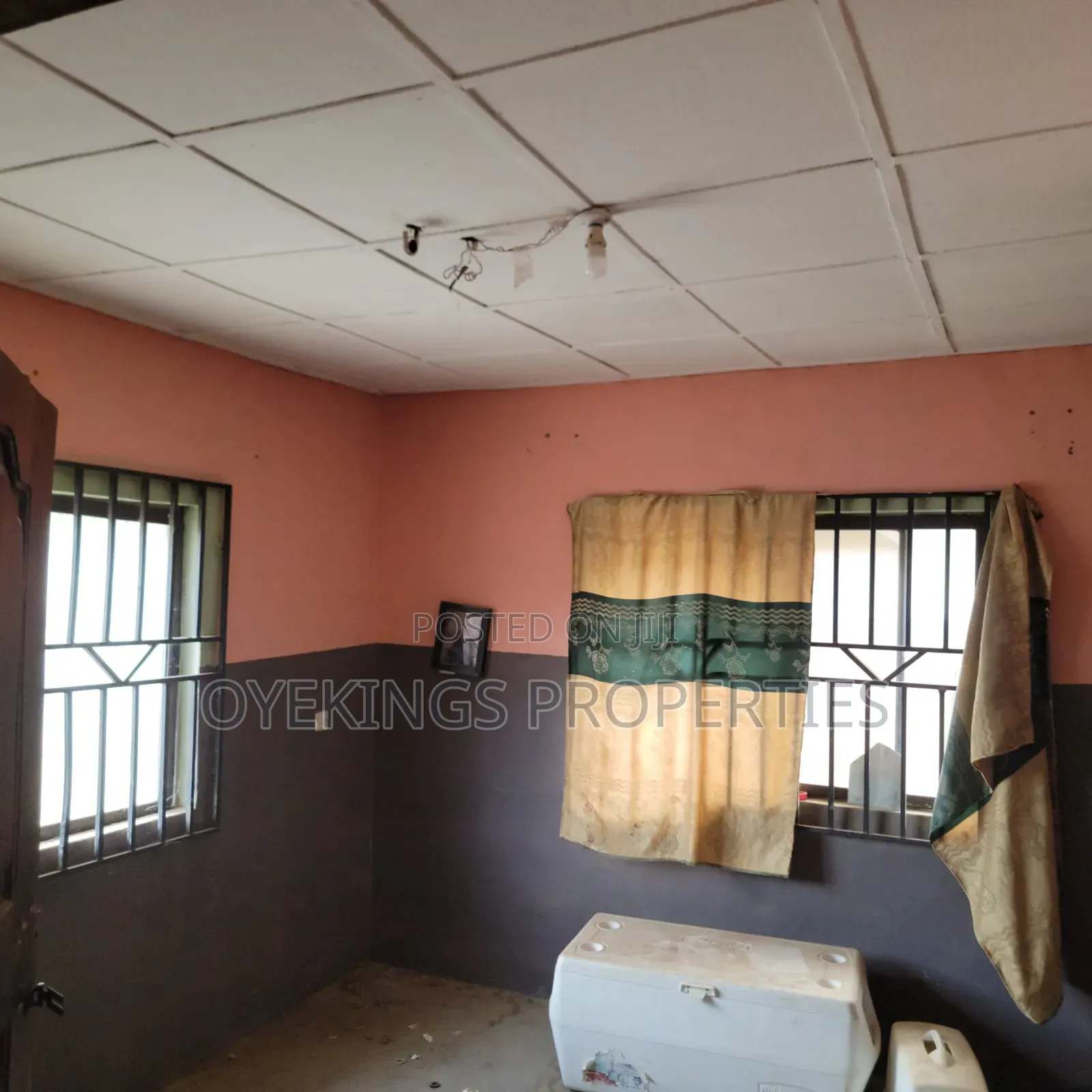 3bdrm Bungalow in Behind Bovas, Akala Express for sale in Akala Express