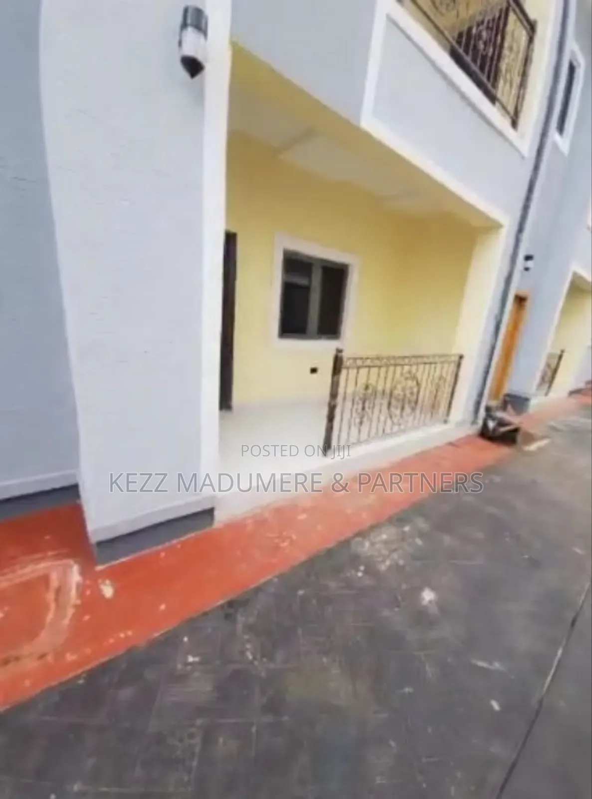 3bdrm Block of Flats in Gated Estate Sars for rent in Port-Harcourt