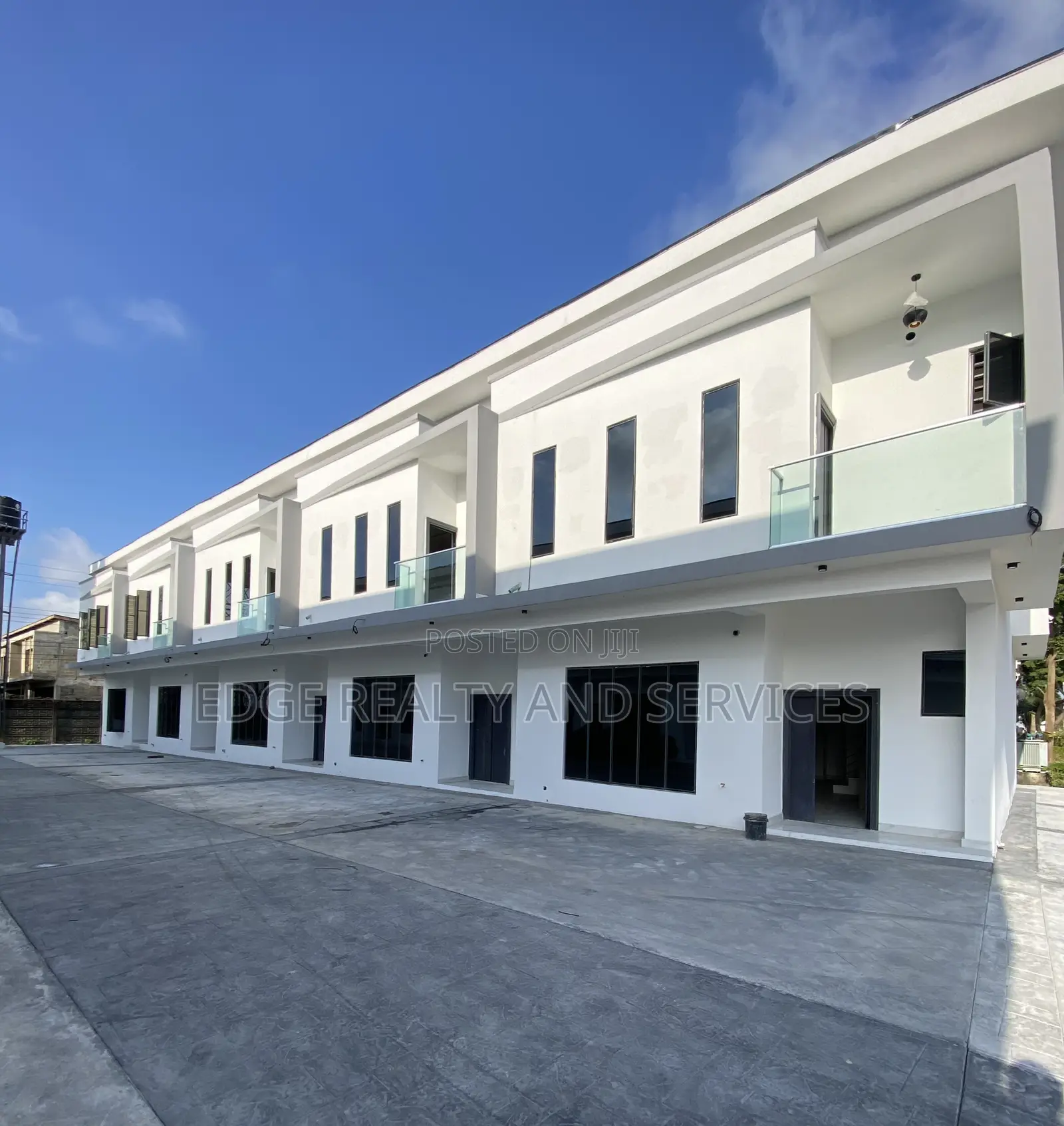 4bdrm Terrace for Sale in Ajah in Lekki Phase 2