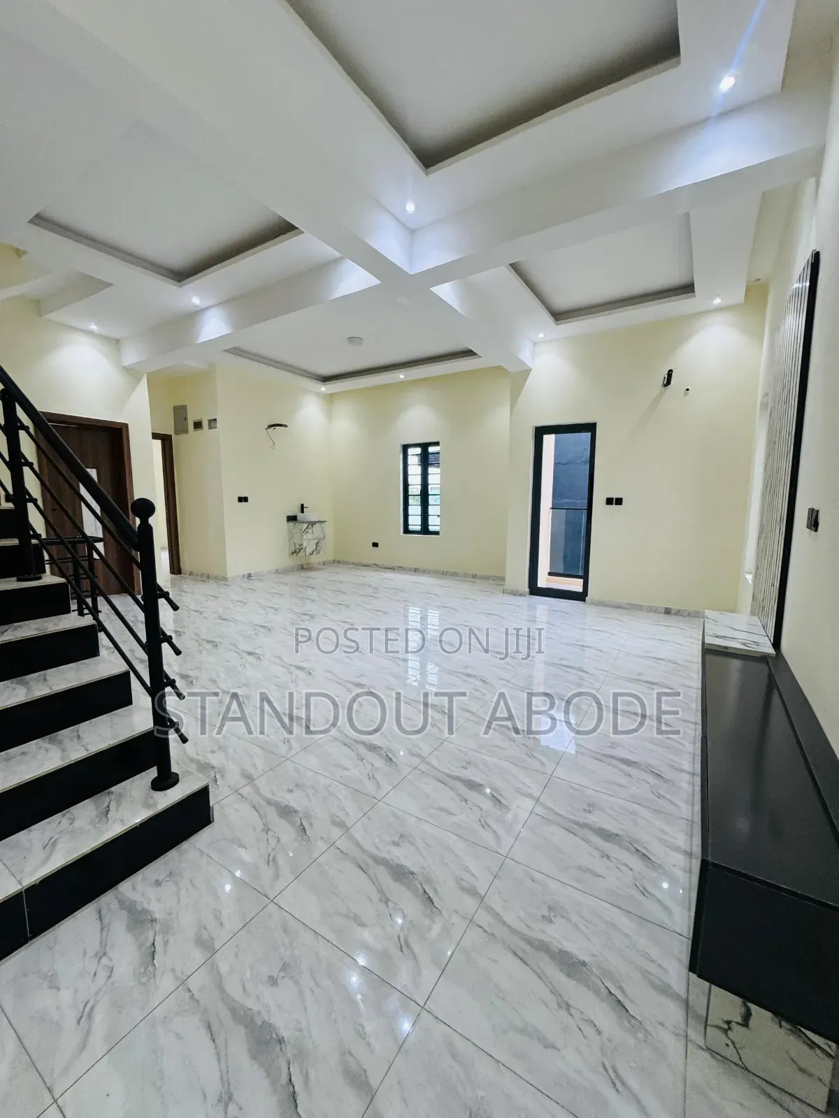 4bdrm Duplex in Inside An Estate, Ogba GRA for sale in Ogba GRA