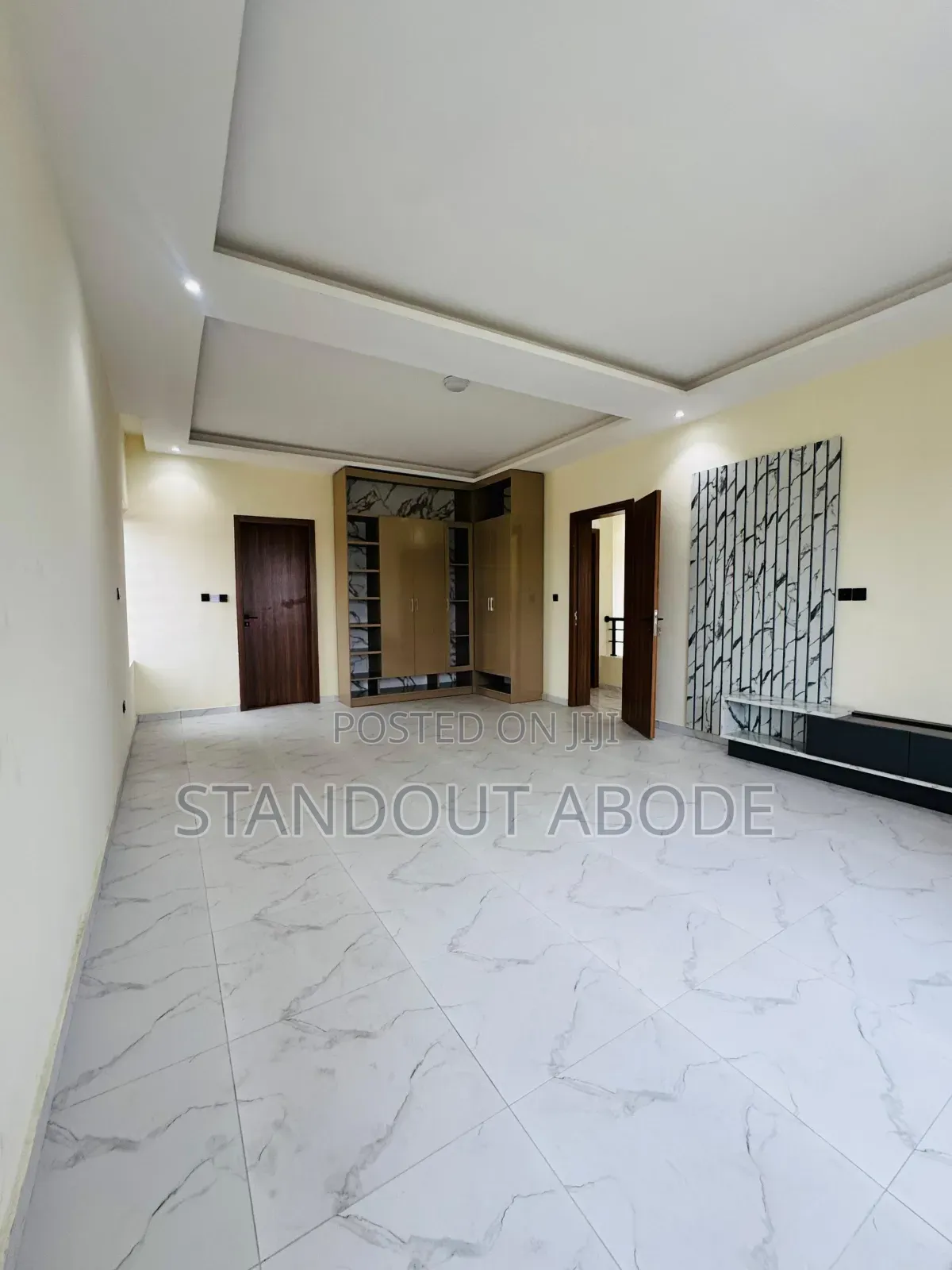 4bdrm Duplex in Inside An Estate, Ogba GRA for sale in Ogba GRA