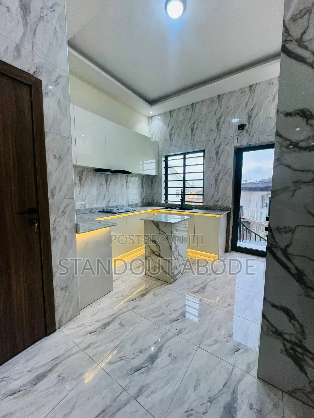 4bdrm Duplex in Inside An Estate, Ogba GRA for sale in Ogba GRA