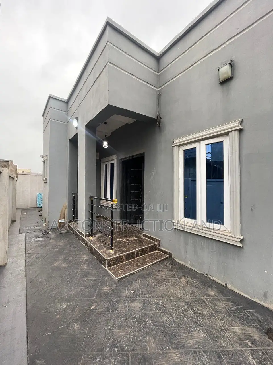 2bdrm Bungalow in Kolapo, Akobo for rent in Akobo