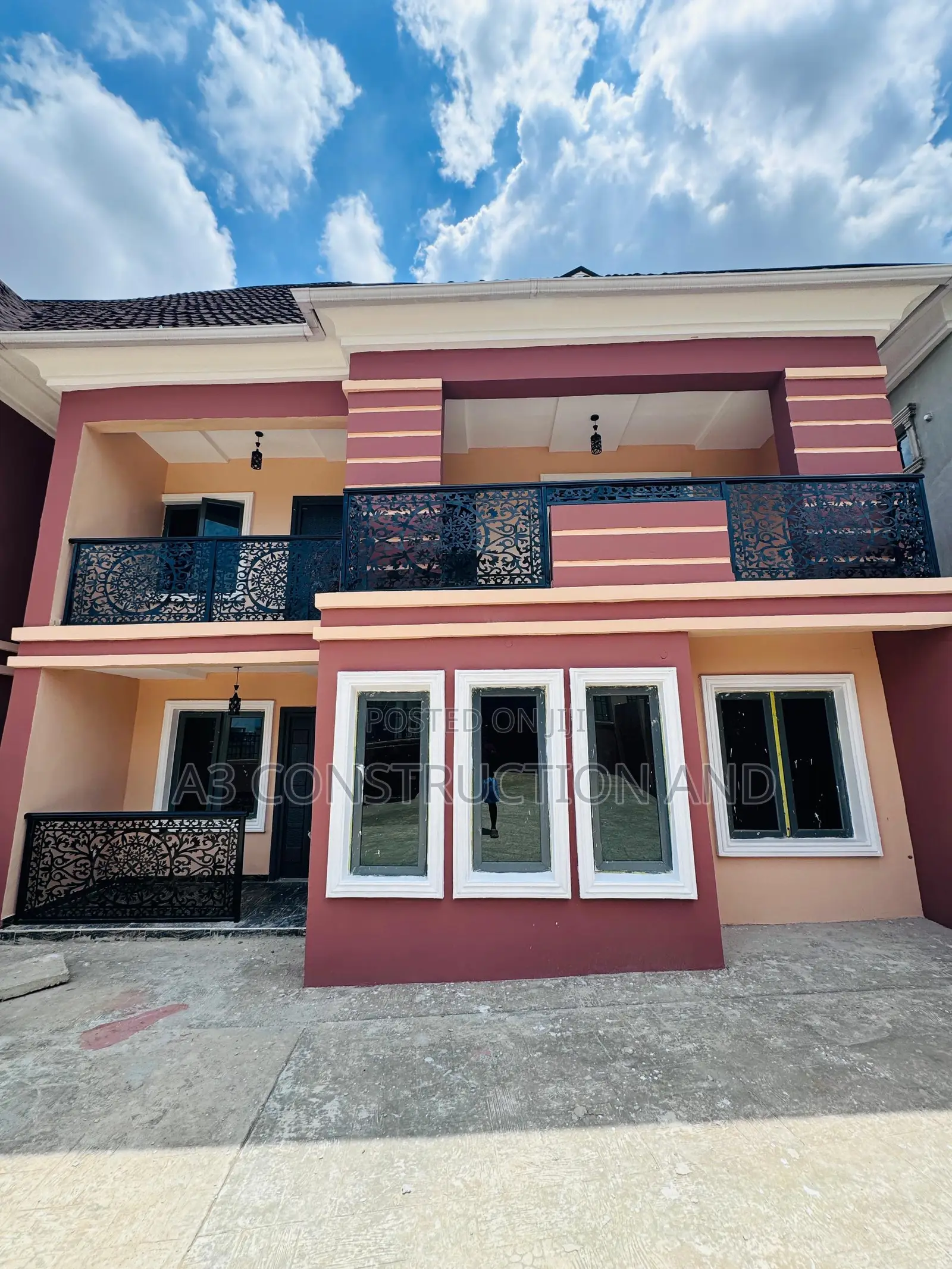 4bdrm Duplex in Kolapo Ishola Estate, Akobo for rent in Akobo