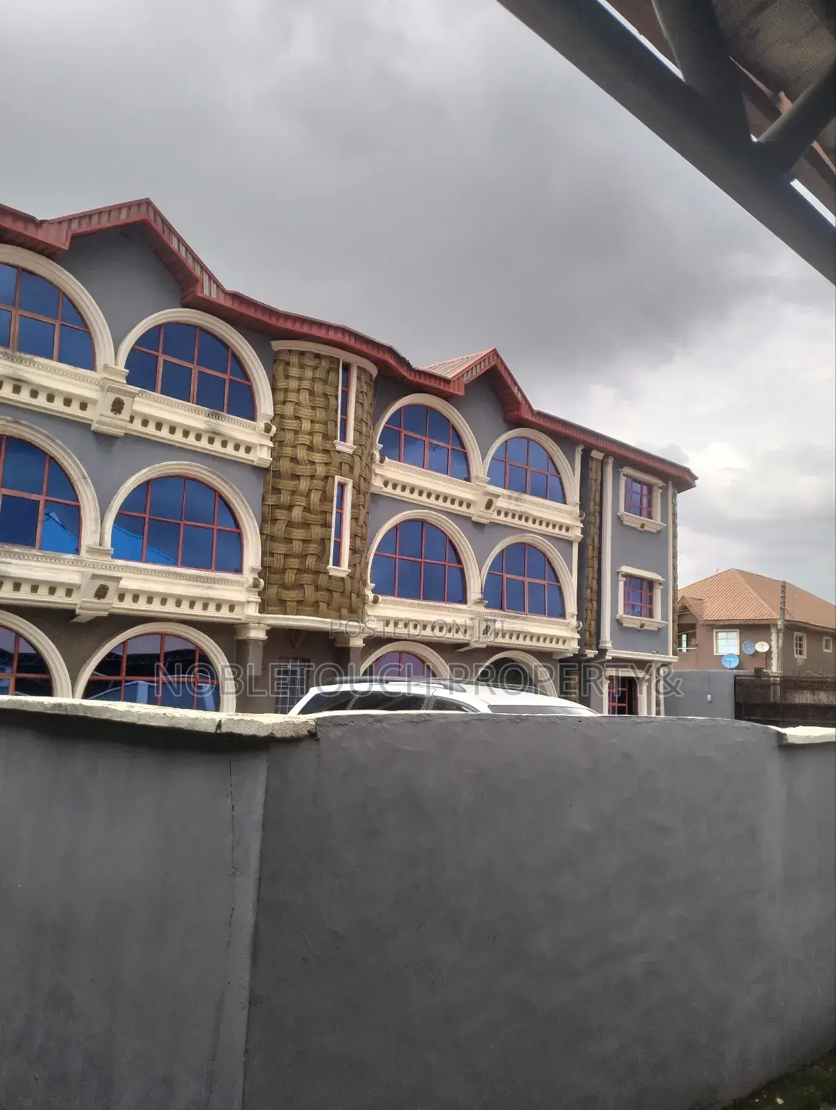 Modern Hotel With 24rooms, Club and Bar at Egbeda Lagos in Egbeda