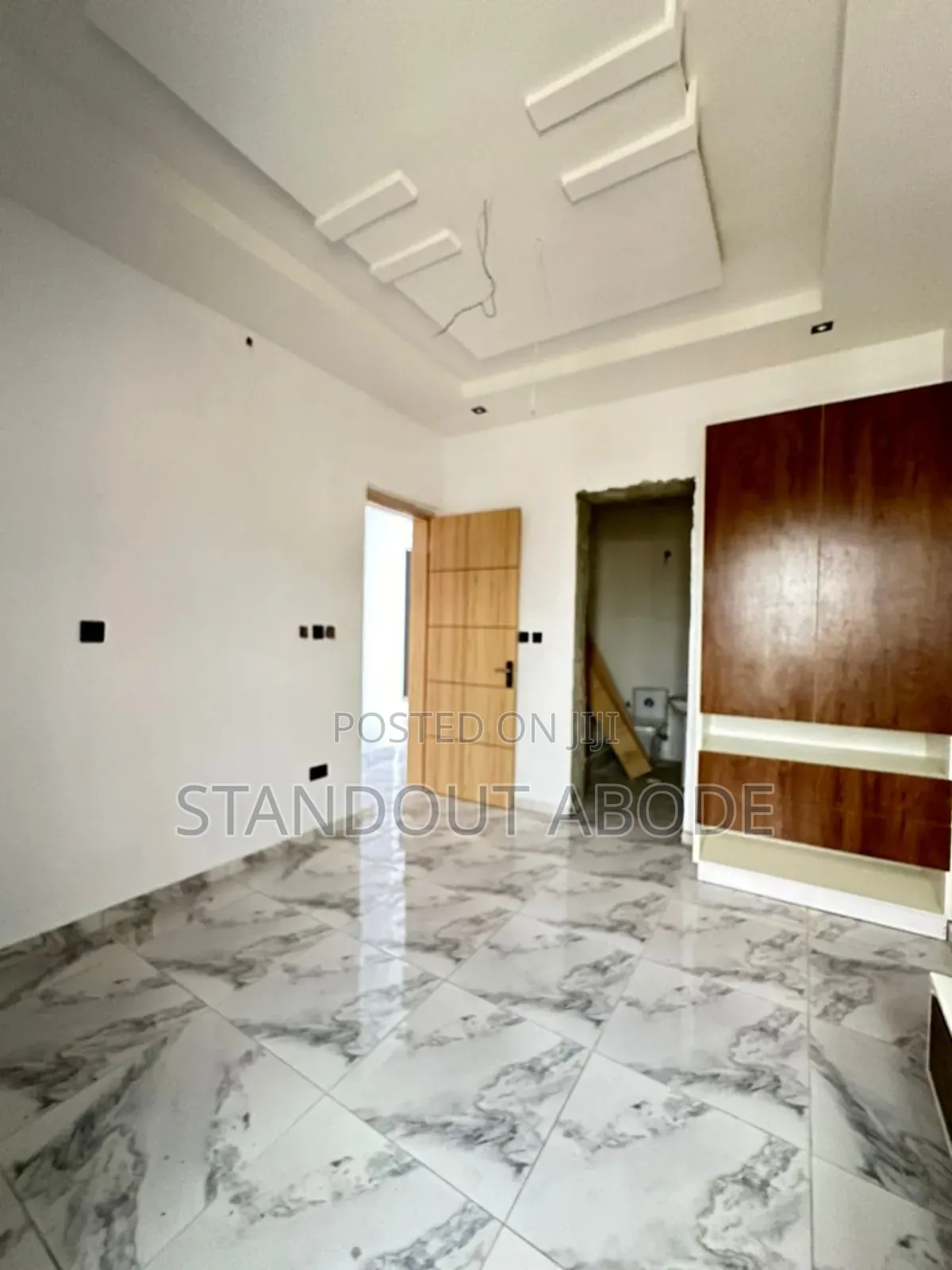 2bdrm Apartment in Inside An Estate, Ikate for sale in Ikate