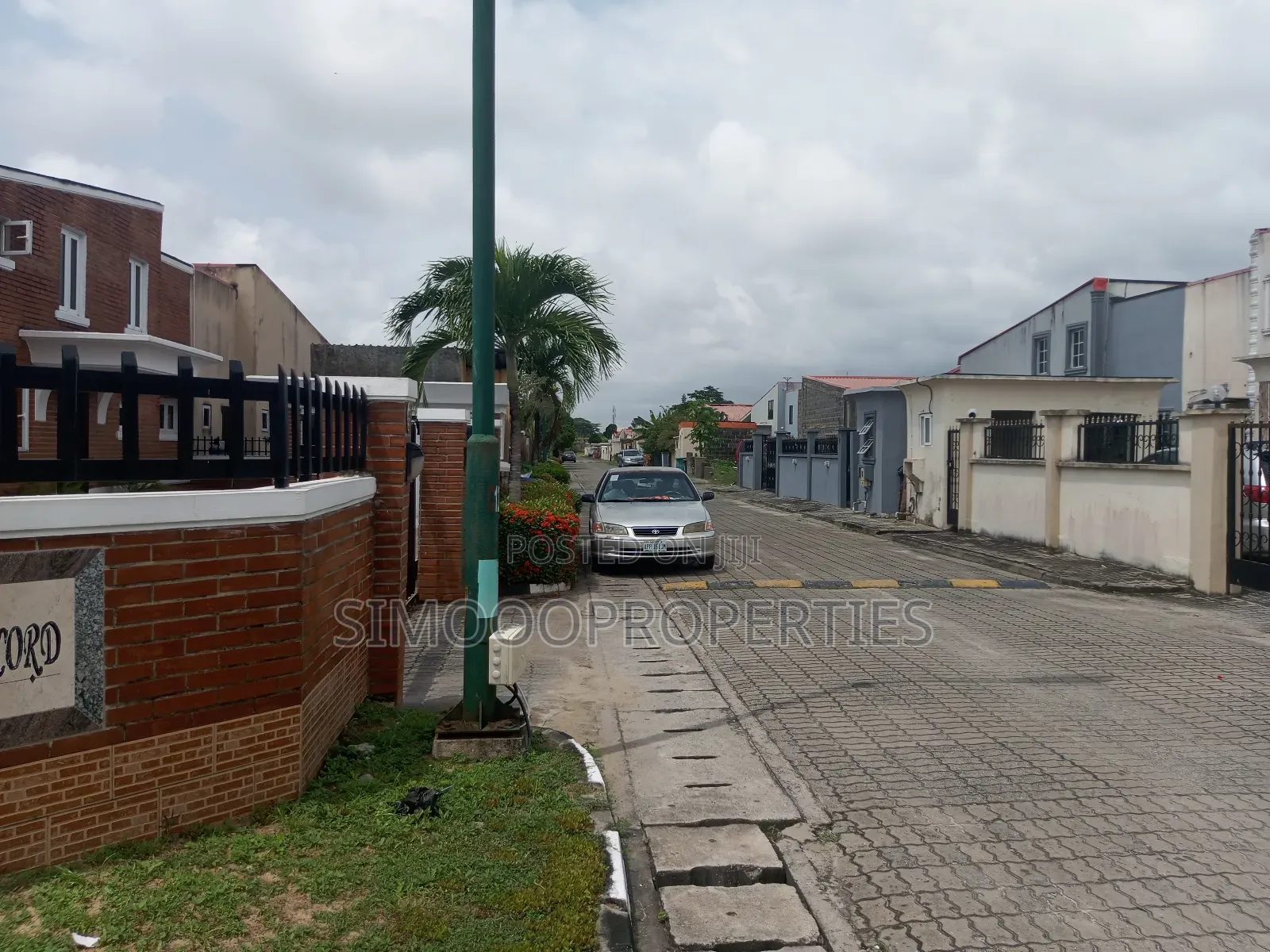 3bdrm Bungalow in Mayfair Gardens, Awoyaya for sale in Awoyaya