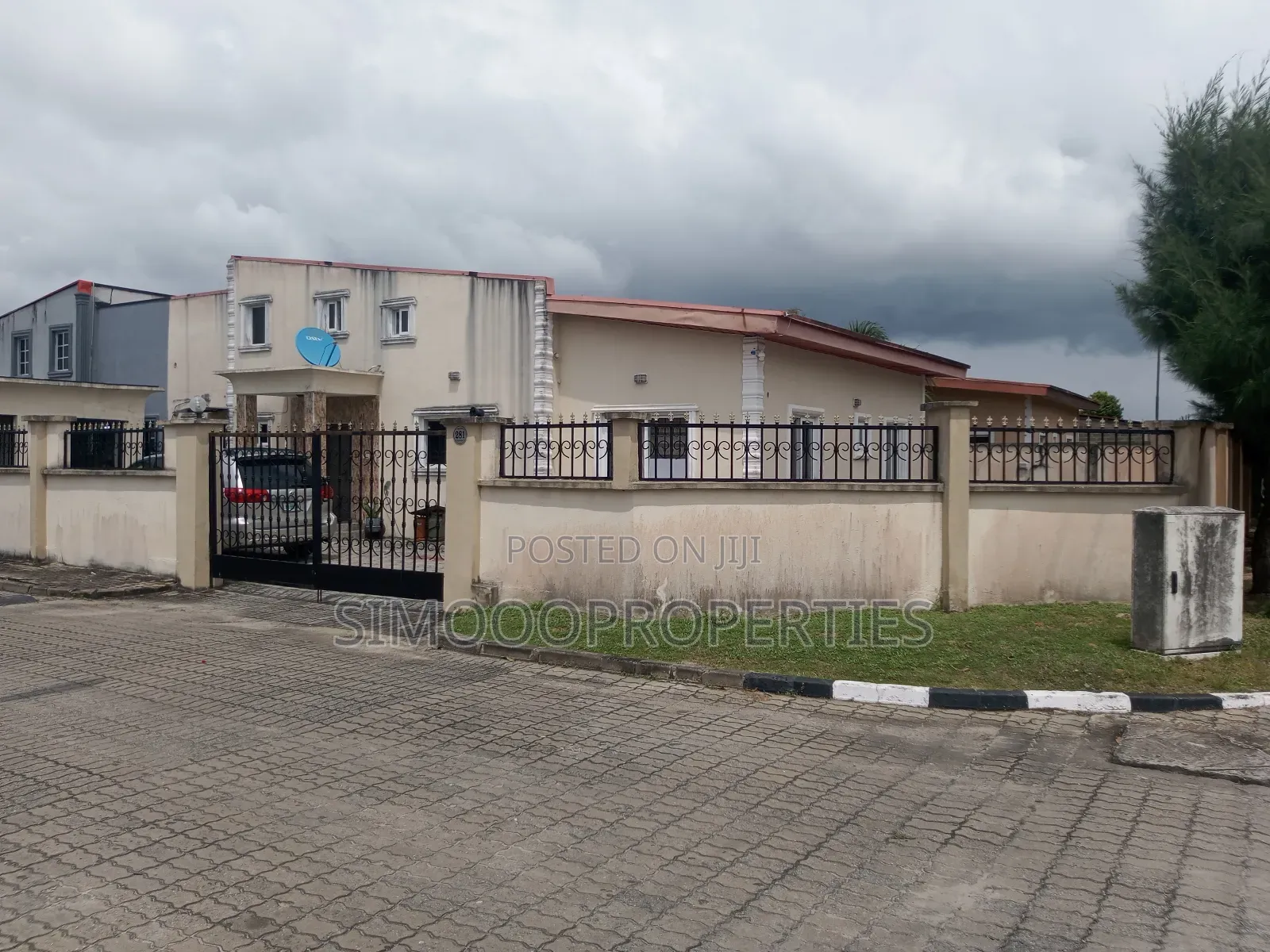 3bdrm Bungalow in Mayfair Gardens, Awoyaya for sale in Awoyaya