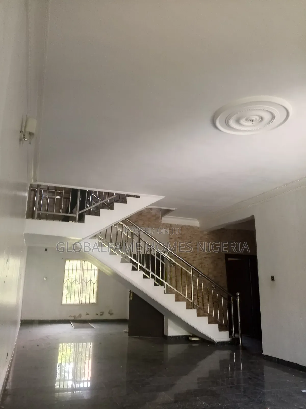 4bdrm Duplex in Crown Estate for sale in Crown Estate
