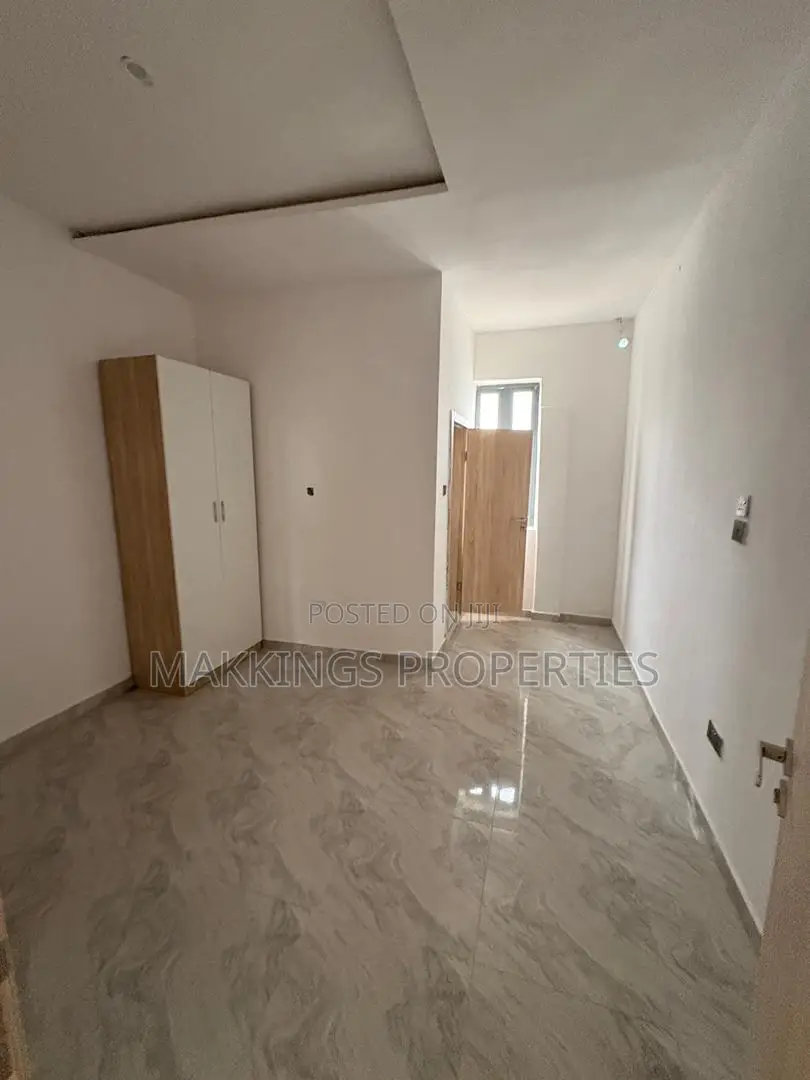 4bdrm Duplex in Abraham Adesanya Estate for rent in Abraham Adesanya Estate