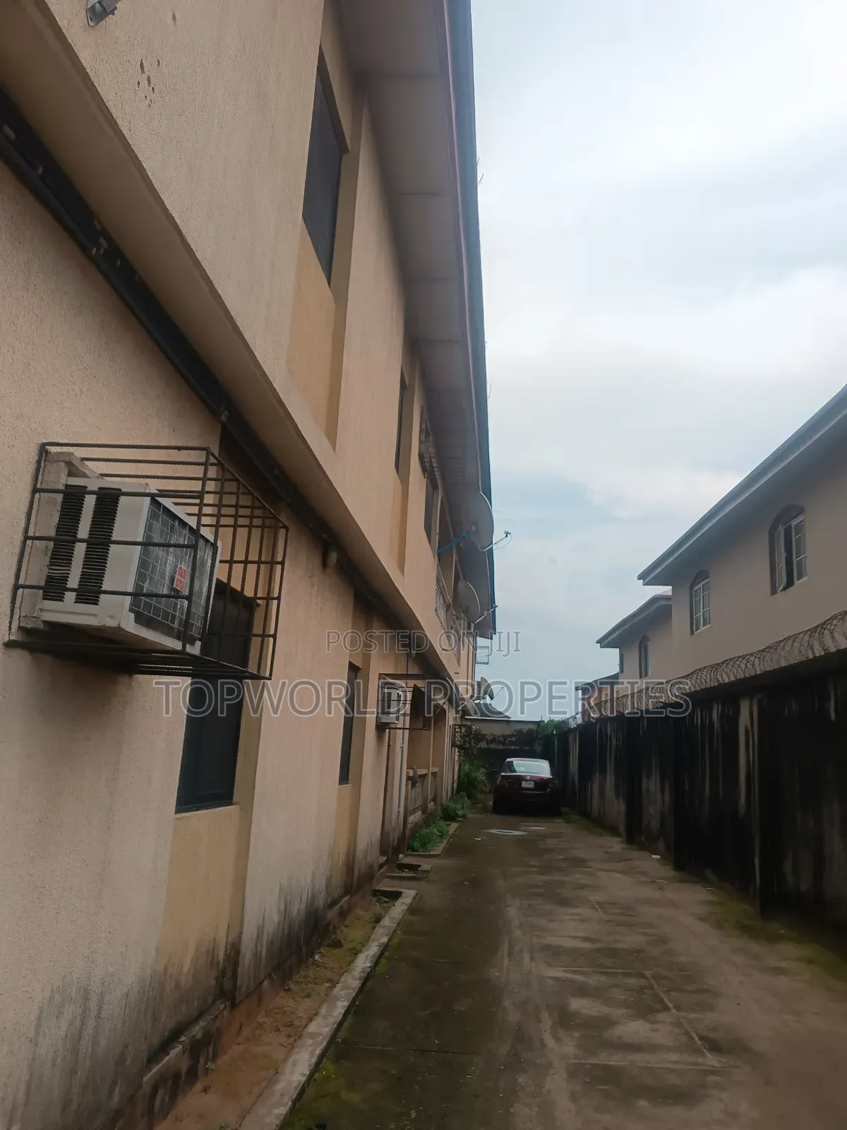 3bdrm Block of Flats in Beckley Estate New for sale in New Oko Oba