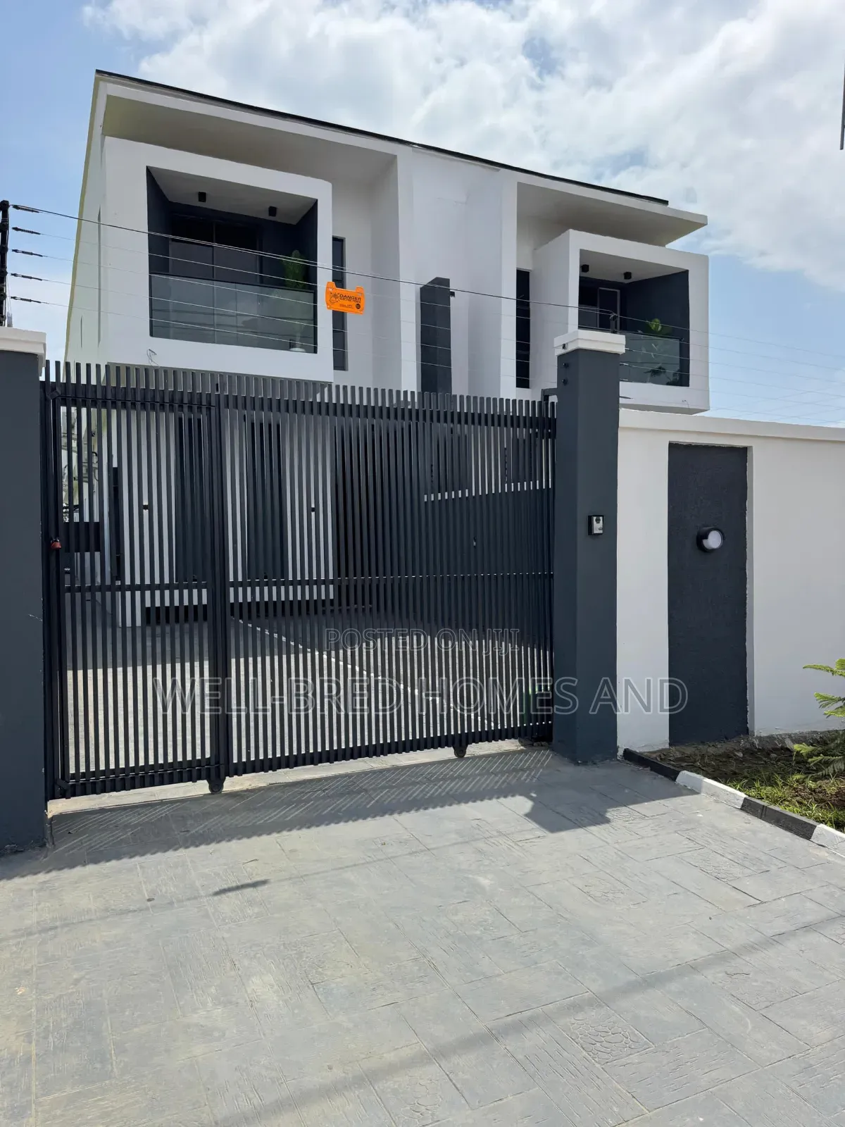 4bdrm Duplex in Abraham Adesanya Estate for sale in Abraham Adesanya Estate