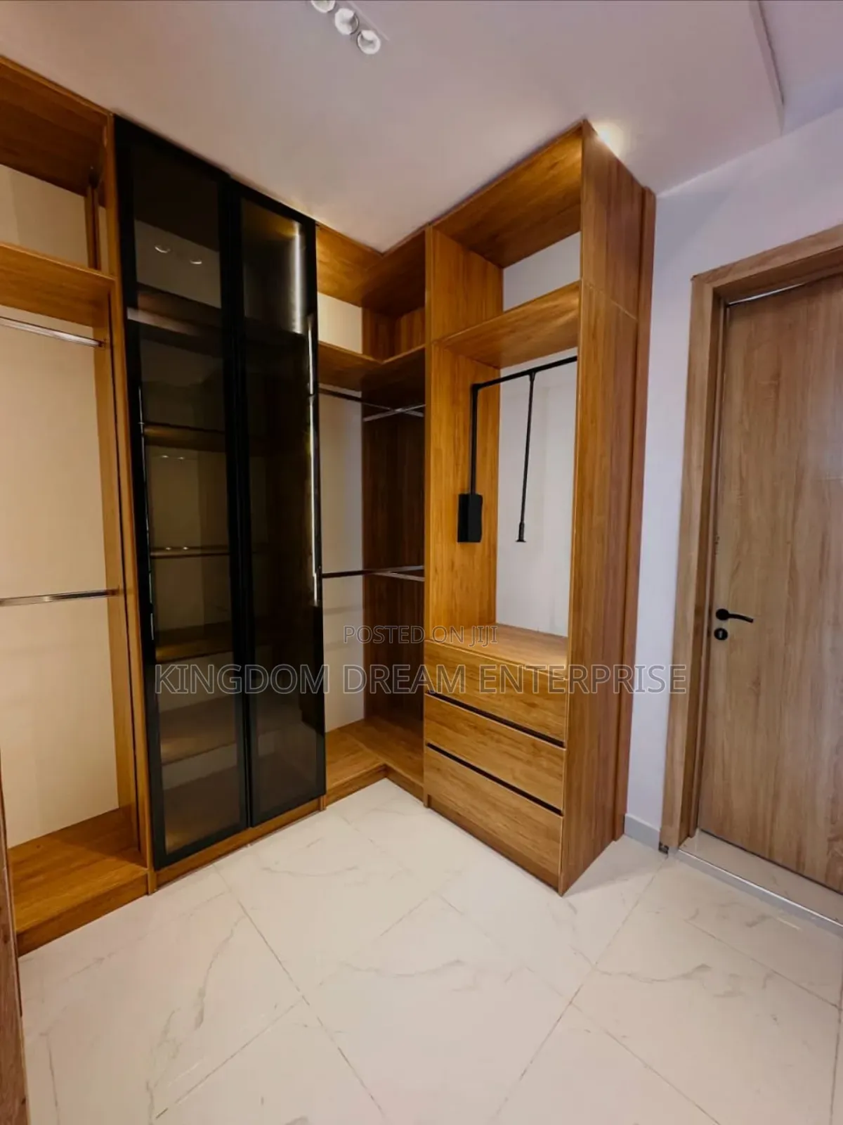 4bdrm Duplex in Lekki Phase 1 for rent in Lekki Phase 1