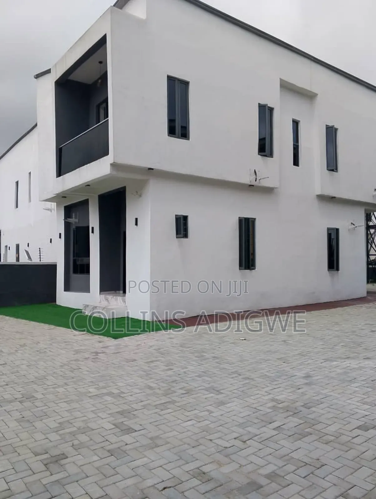 4bdrm Duplex in Abraham Adesanya, Ajah for sale in Ajah
