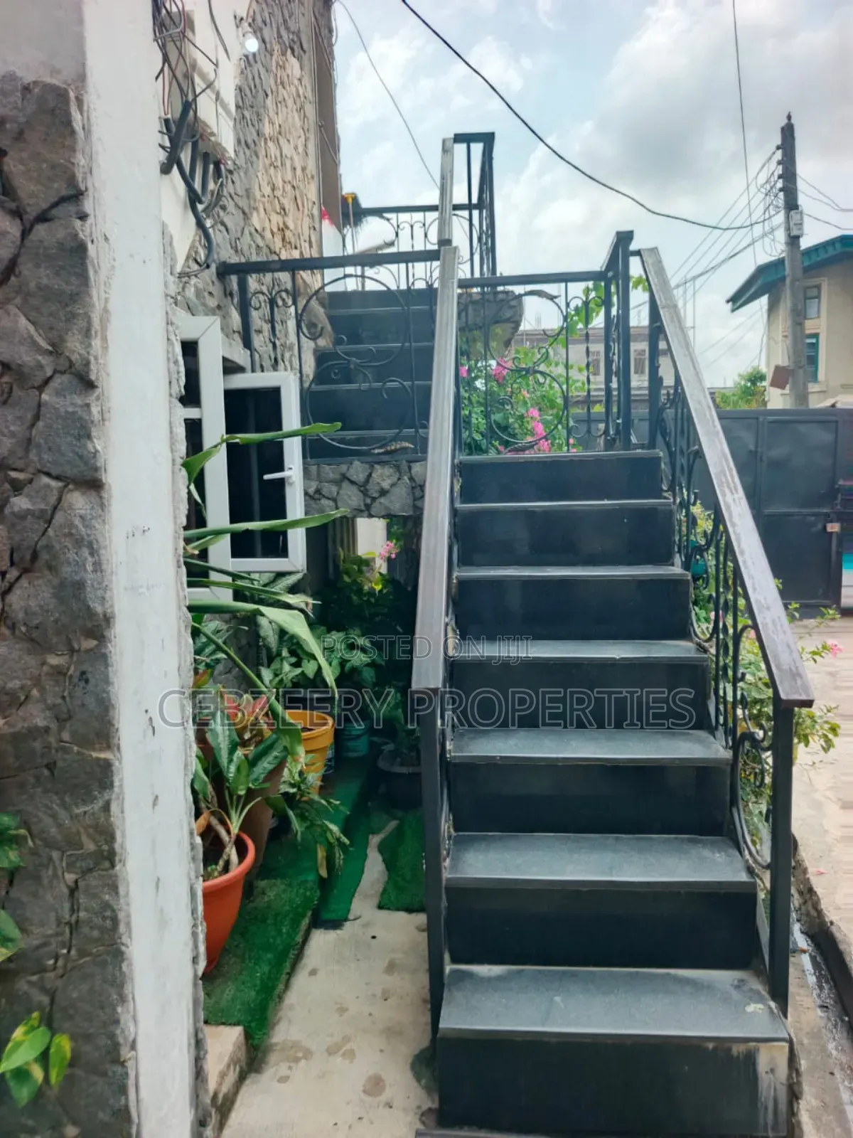 3bdrm Block of Flats in Ojodu for sale in Ojodu