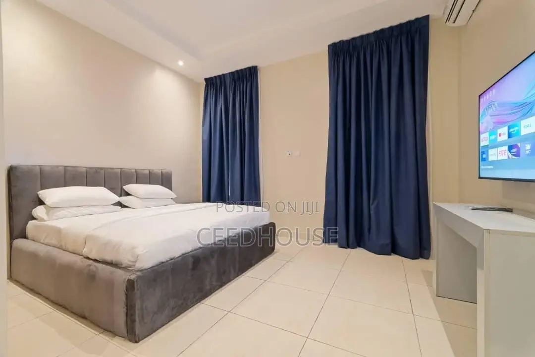 Luxurious 4 Bedroom Duplex With Snooker and Swimming Pool in Victoria Island
