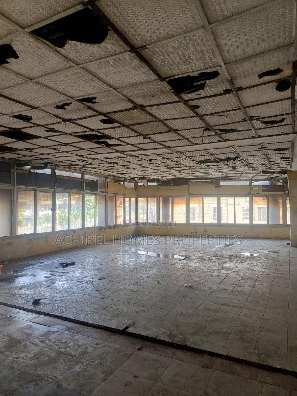 A 289 Square Meter Open Office Space in Lagos Island in Lagos Island / Lagos Island