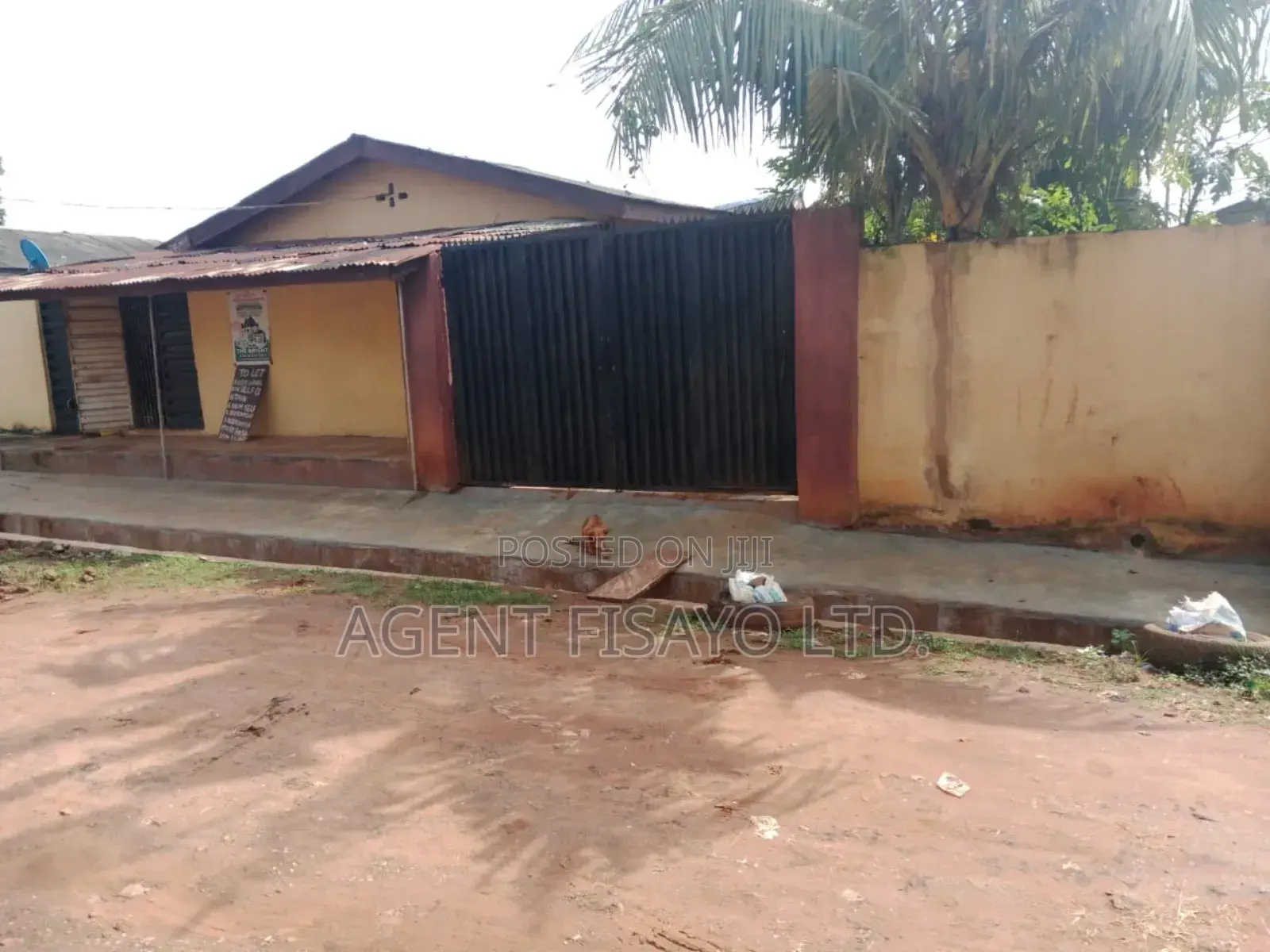Full Plot of Conner Piece Fenced Land With 8bedroom for Sale in Ayobo in Ayobo
