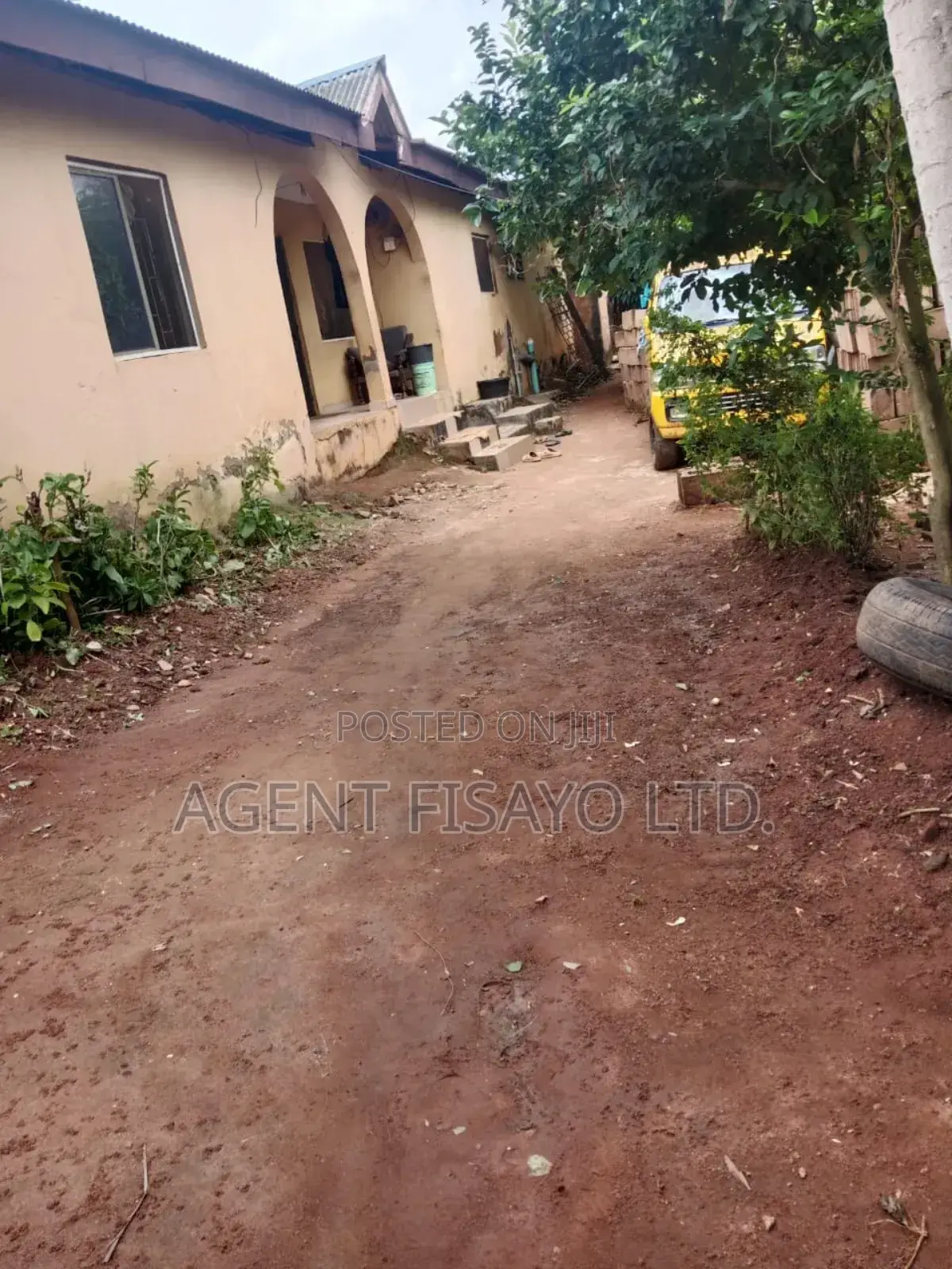 Full Plot of Conner Piece Fenced Land With 8bedroom for Sale in Ayobo in Ayobo