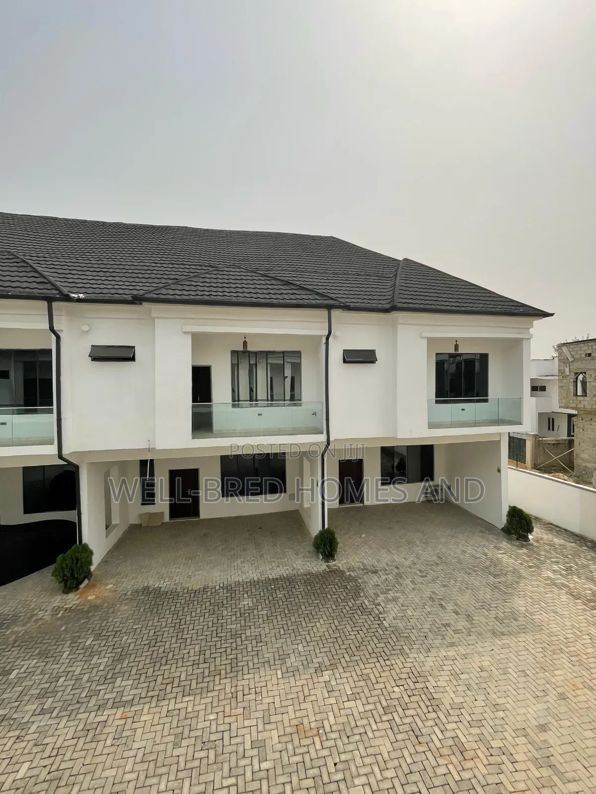 3bdrm Duplex in Ikota Lekki Lagos for sale in Lekki