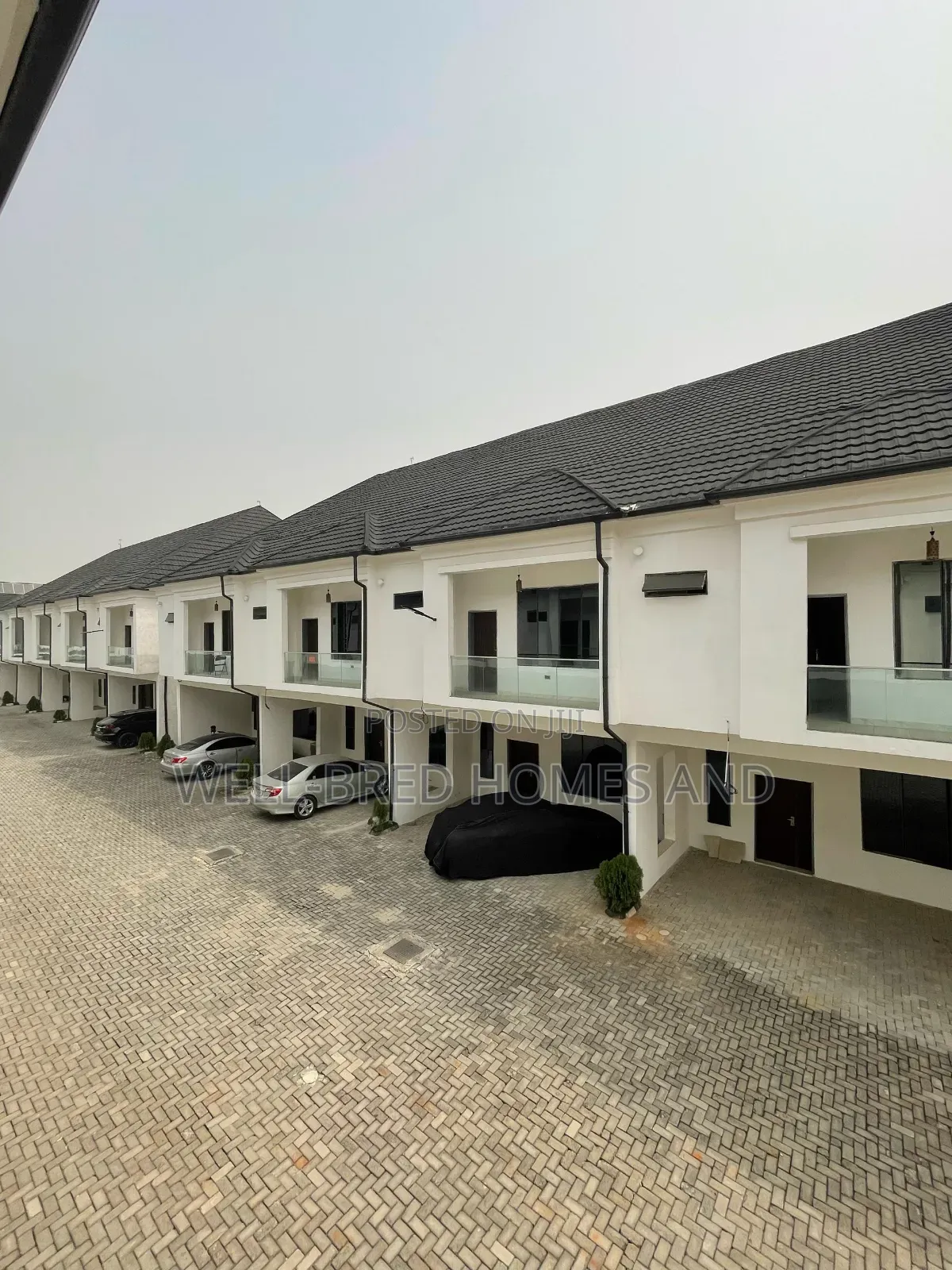 3bdrm Duplex in Ikota Lekki Lagos for sale in Lekki