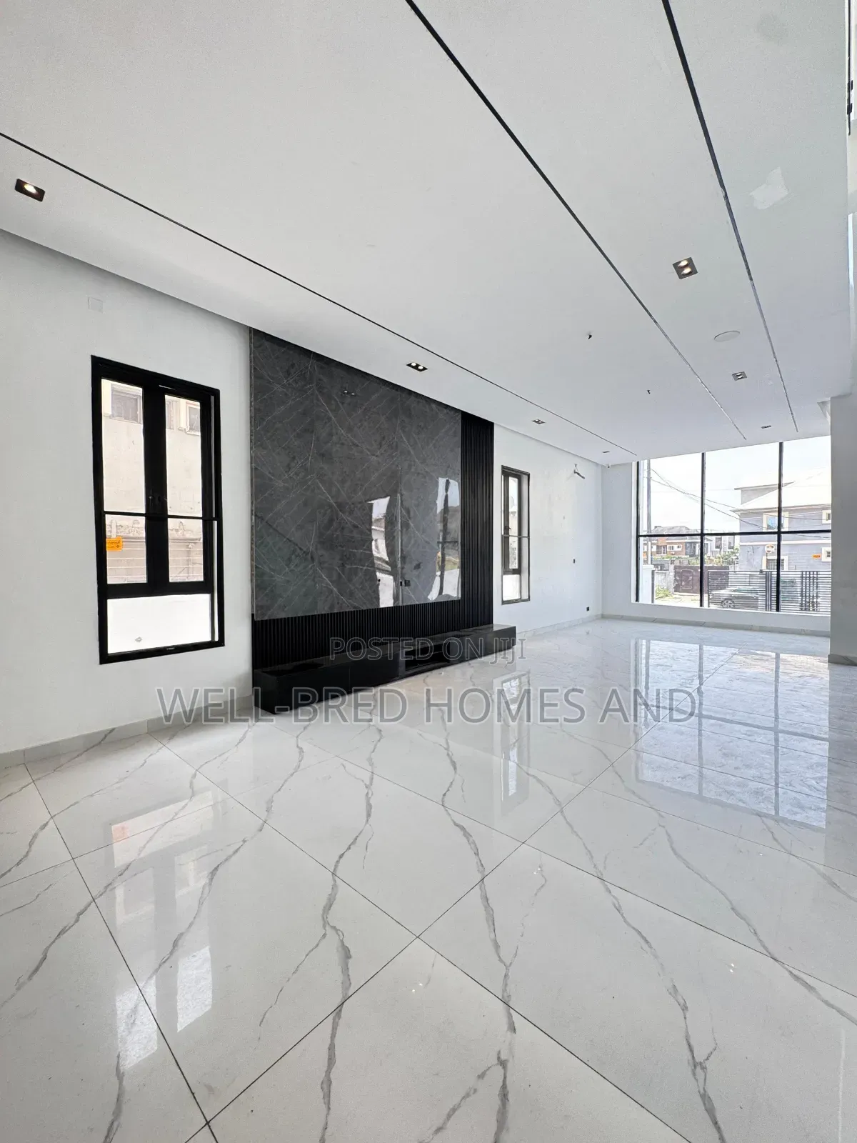5bdrm Duplex in Ikota Lekki Lagos for sale in Lekki