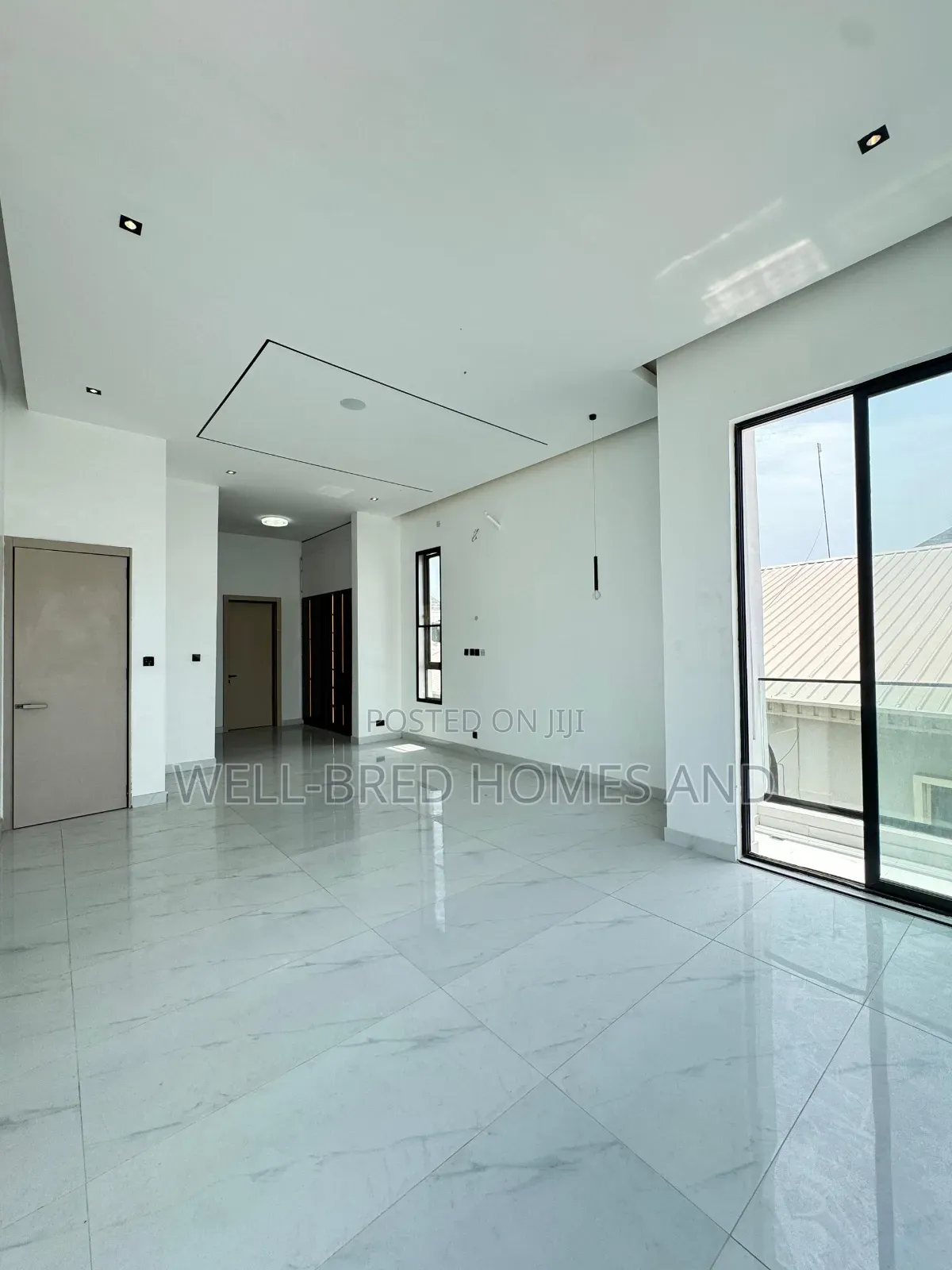 5bdrm Duplex in Ikota Lekki Lagos for sale in Lekki