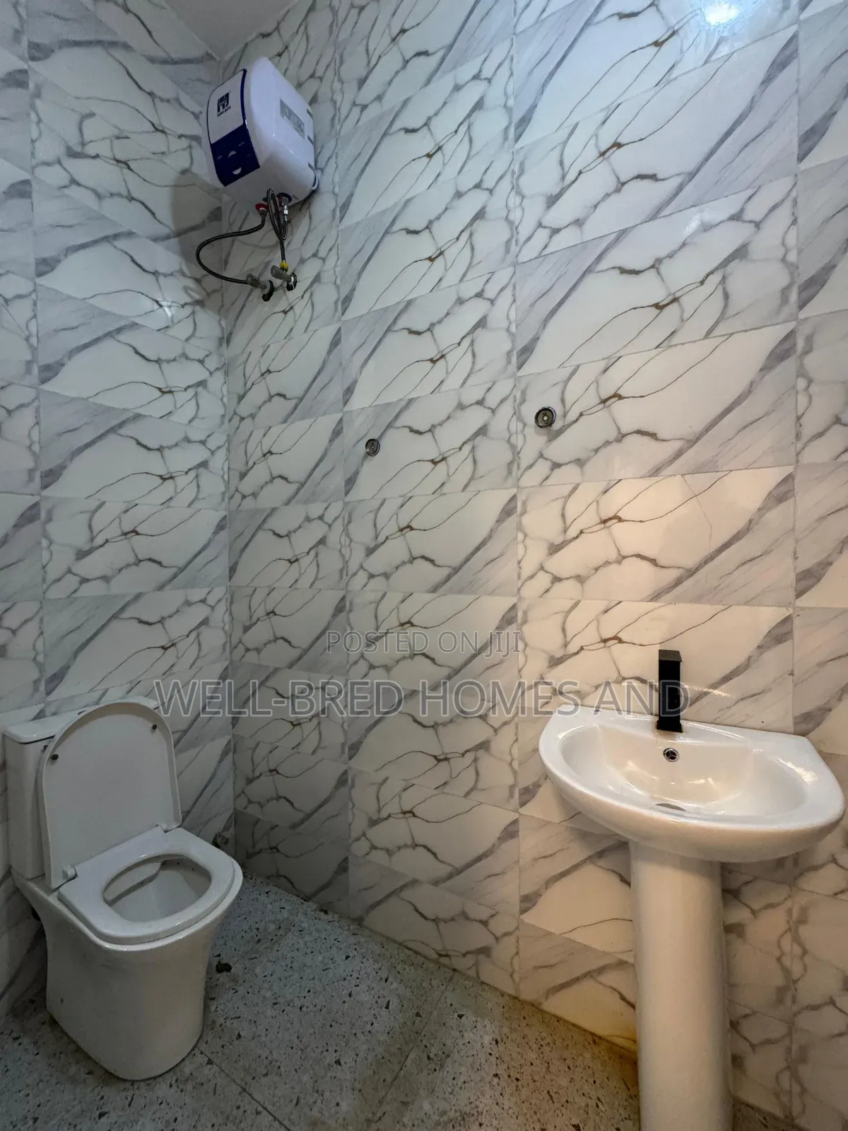 2bdrm Apartment in Abraham Adesanya Eti for sale in Lekki