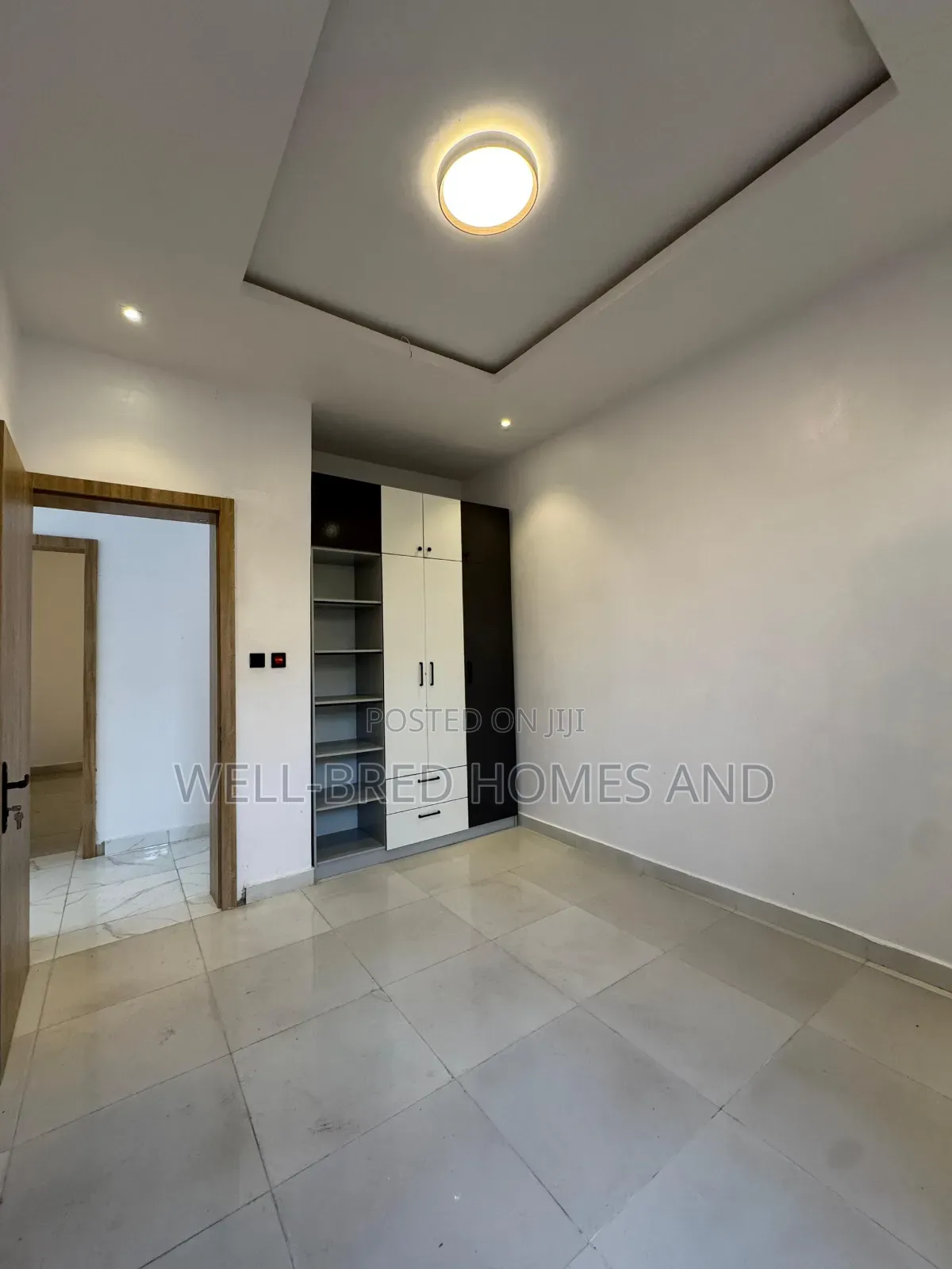 2bdrm Apartment in Abraham Adesanya Eti for sale in Lekki