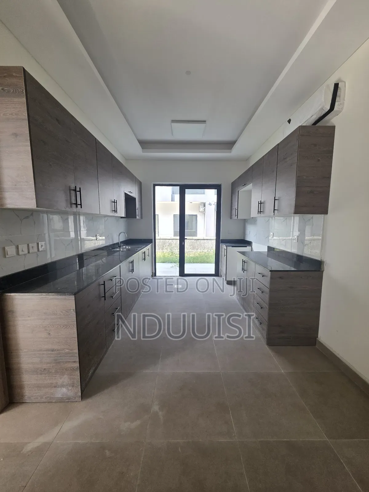 4bdrm Duplex in Maiyegun Beach, Lekki Phase 1 for sale in Lekki Phase 1
