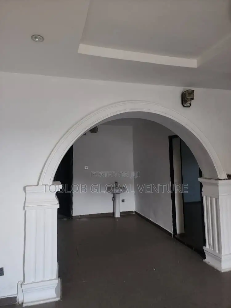 2bdrm Bungalow in Ire Akari Estate, Oluyole for rent in Oluyole